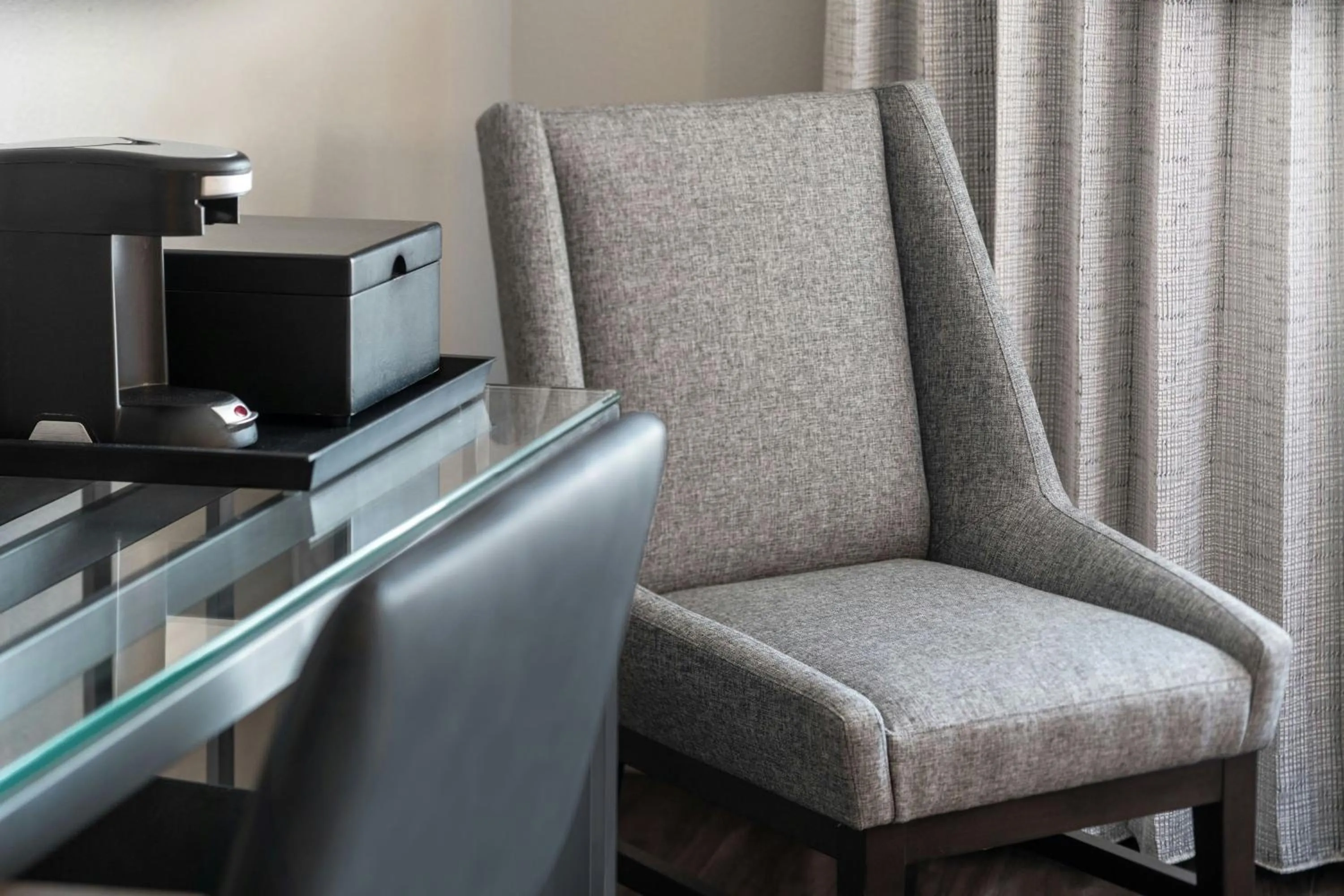 Photo of the whole room in New Orleans Marriott Warehouse Arts District