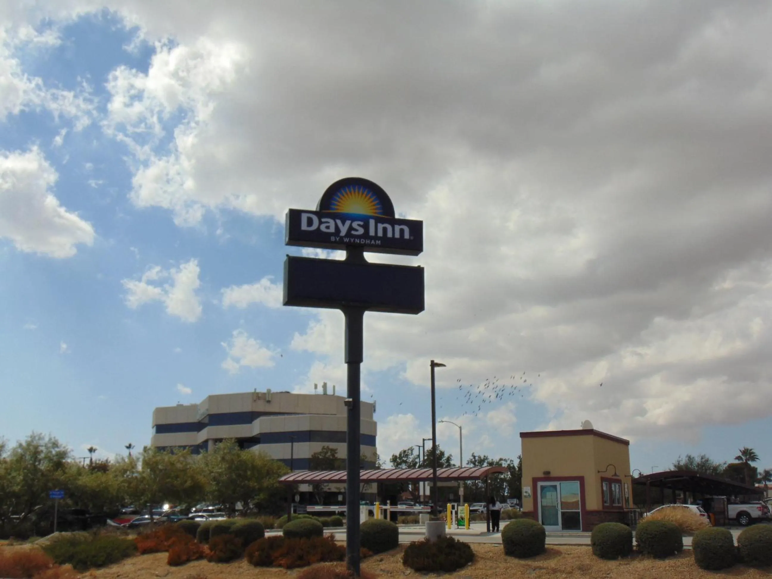 Days Inn by Wyndham Victorville