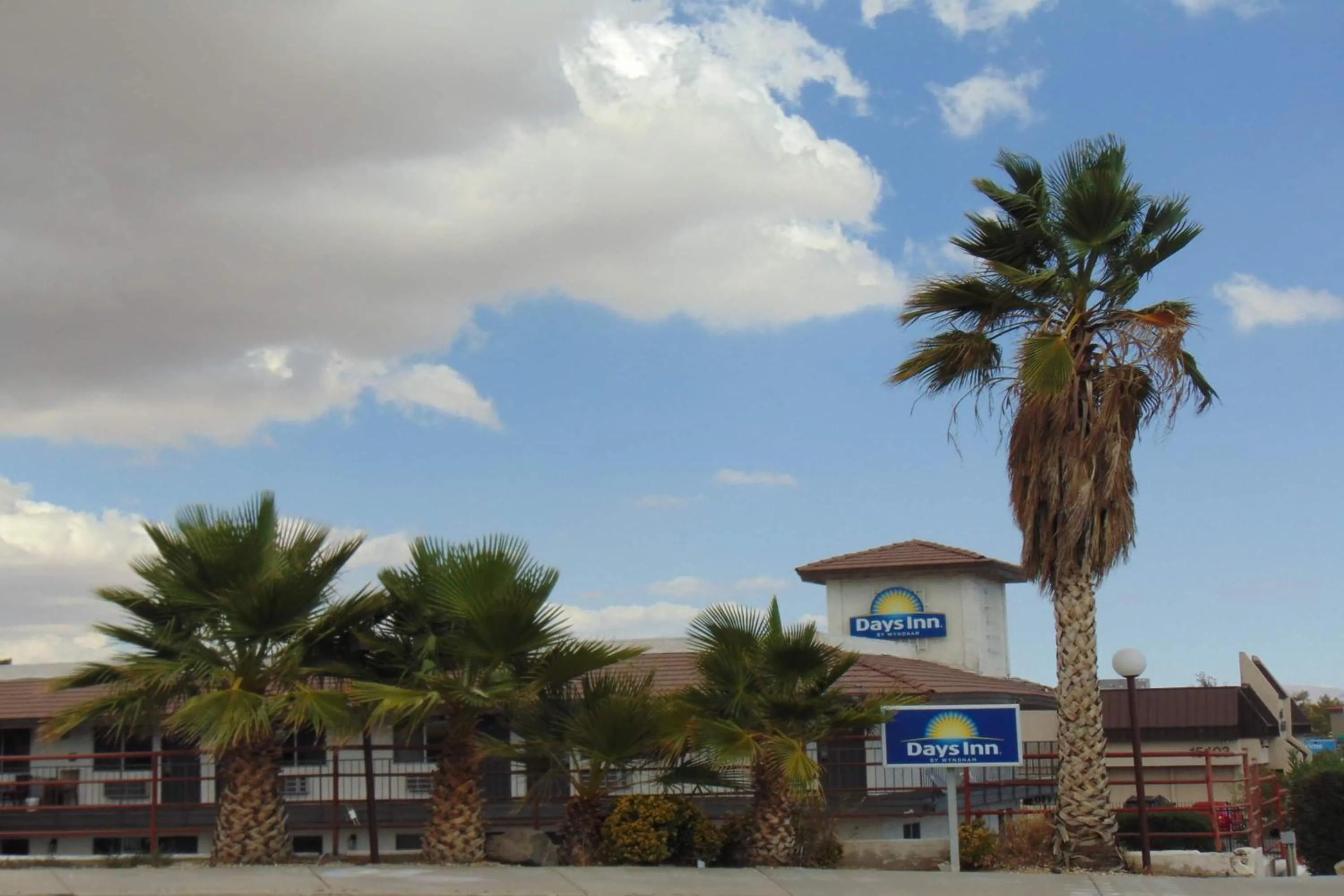 Property building in Days Inn by Wyndham Victorville