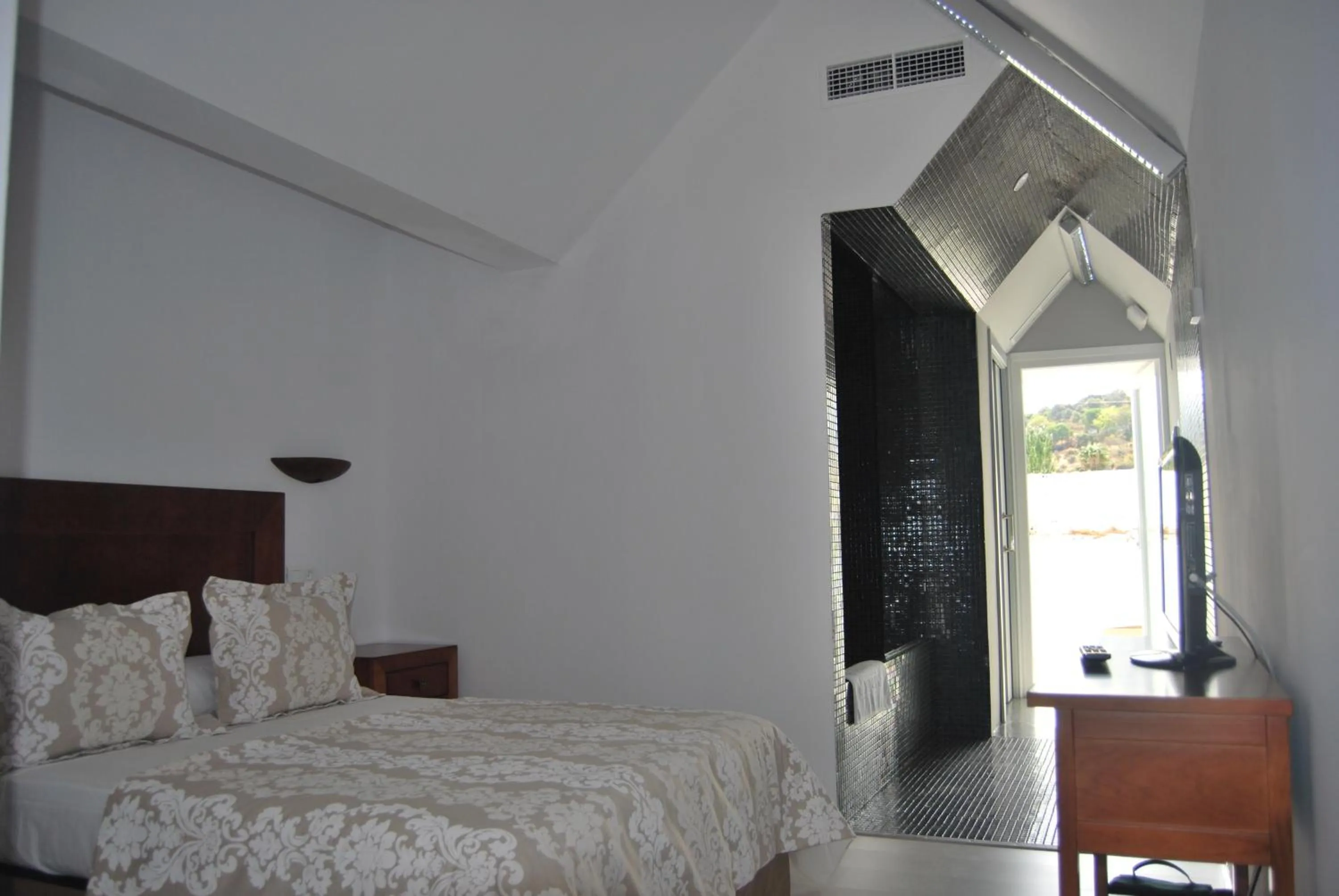 Property building in Hotel La Alcoholera