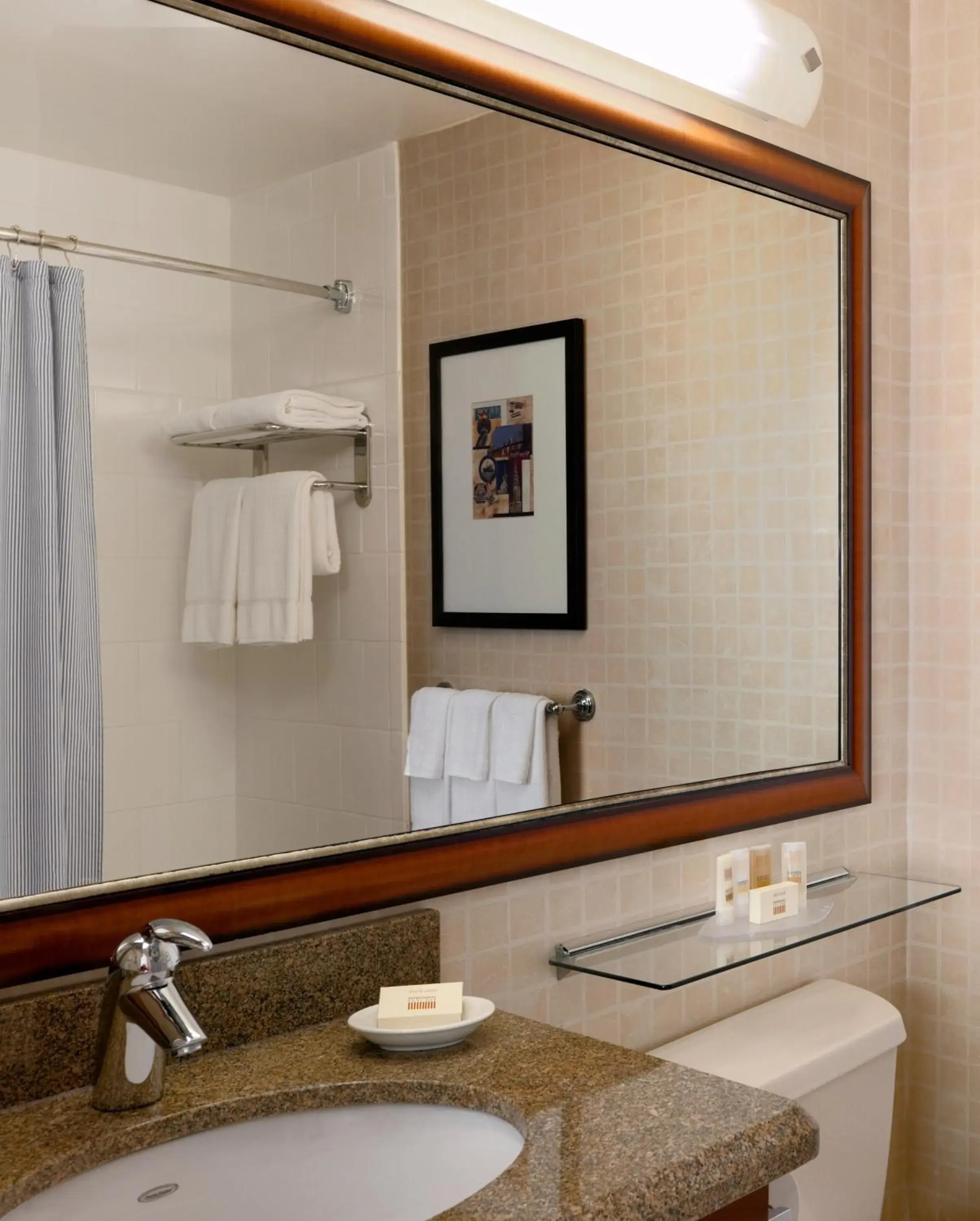 Double Room with Two Double Beds in Courtyard by Marriott New York Manhattan/ Fifth Avenue Double Room with Two Double Beds in Courtyard by Marriott New York Manhattan/ Fifth Avenue