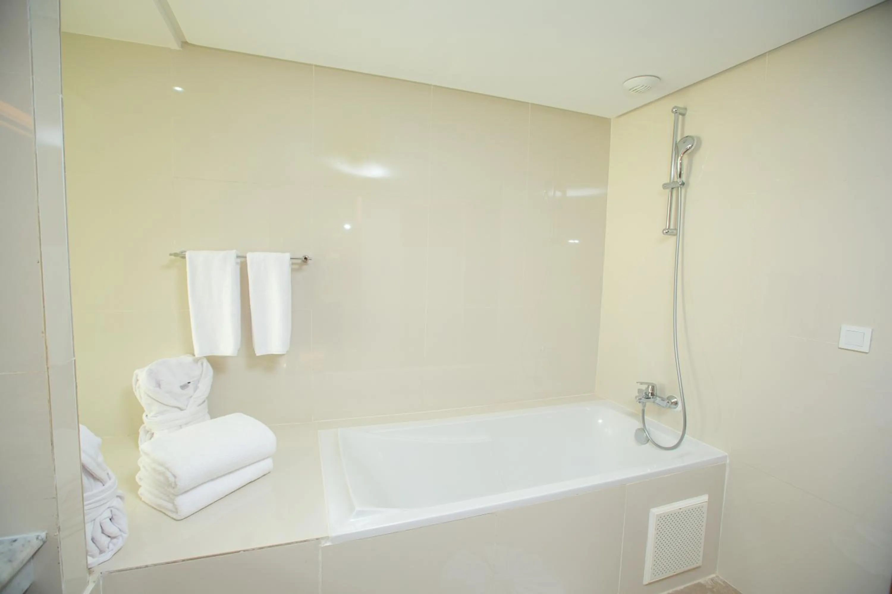 Lixus Beach Resort - All In