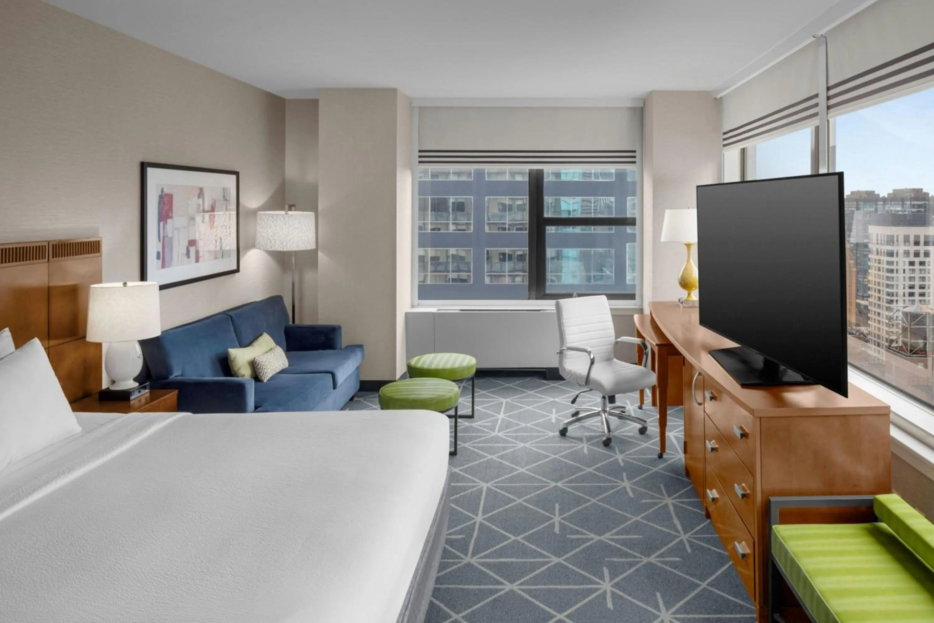 Photo of the whole room, Bed in Courtyard New York Manhattan/Midtown East