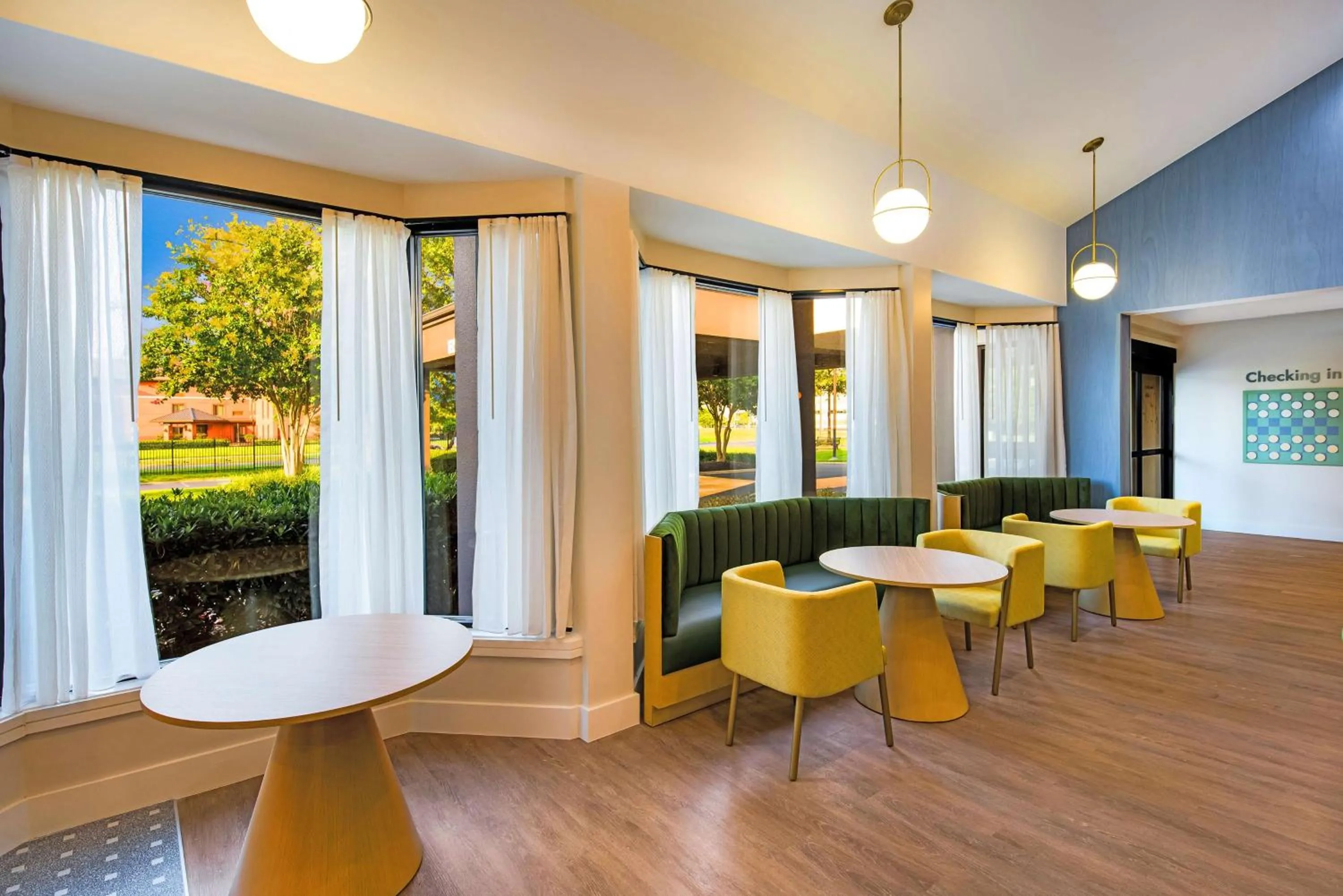 Breakfast in Sonesta Select Philadelphia Airport