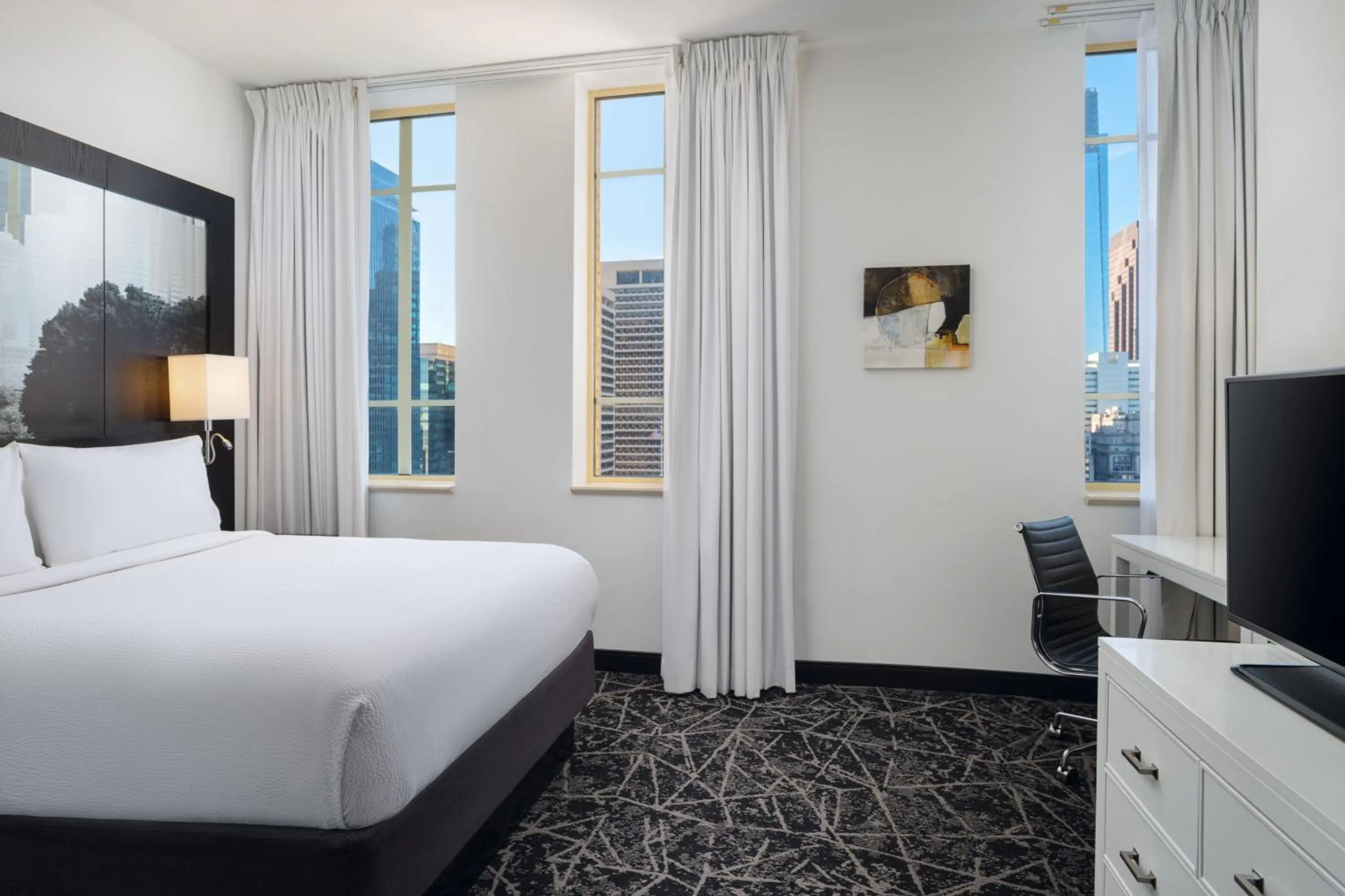 Bedroom, Bed in Residence Inn by Marriott Philadelphia Center City