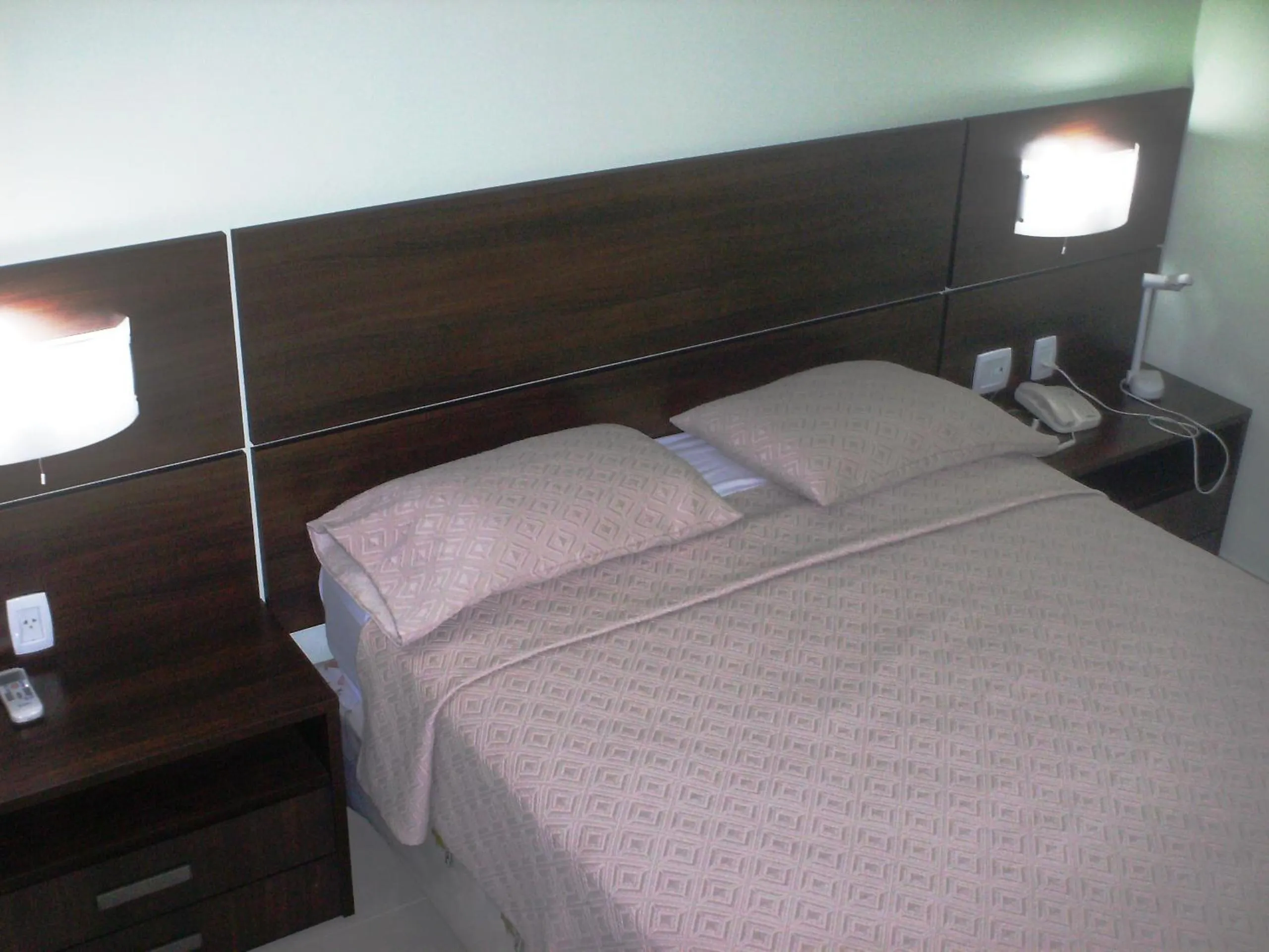 Bed in Uiramutam Palace Hotel