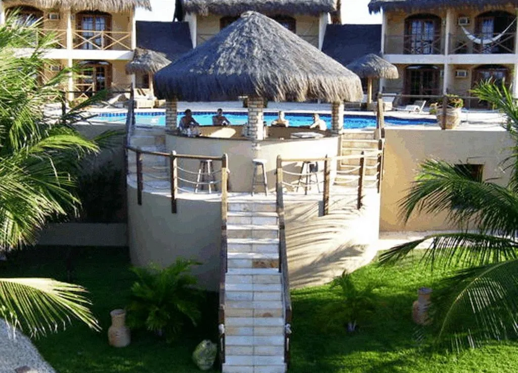 Swimming pool in Pousada Aruana