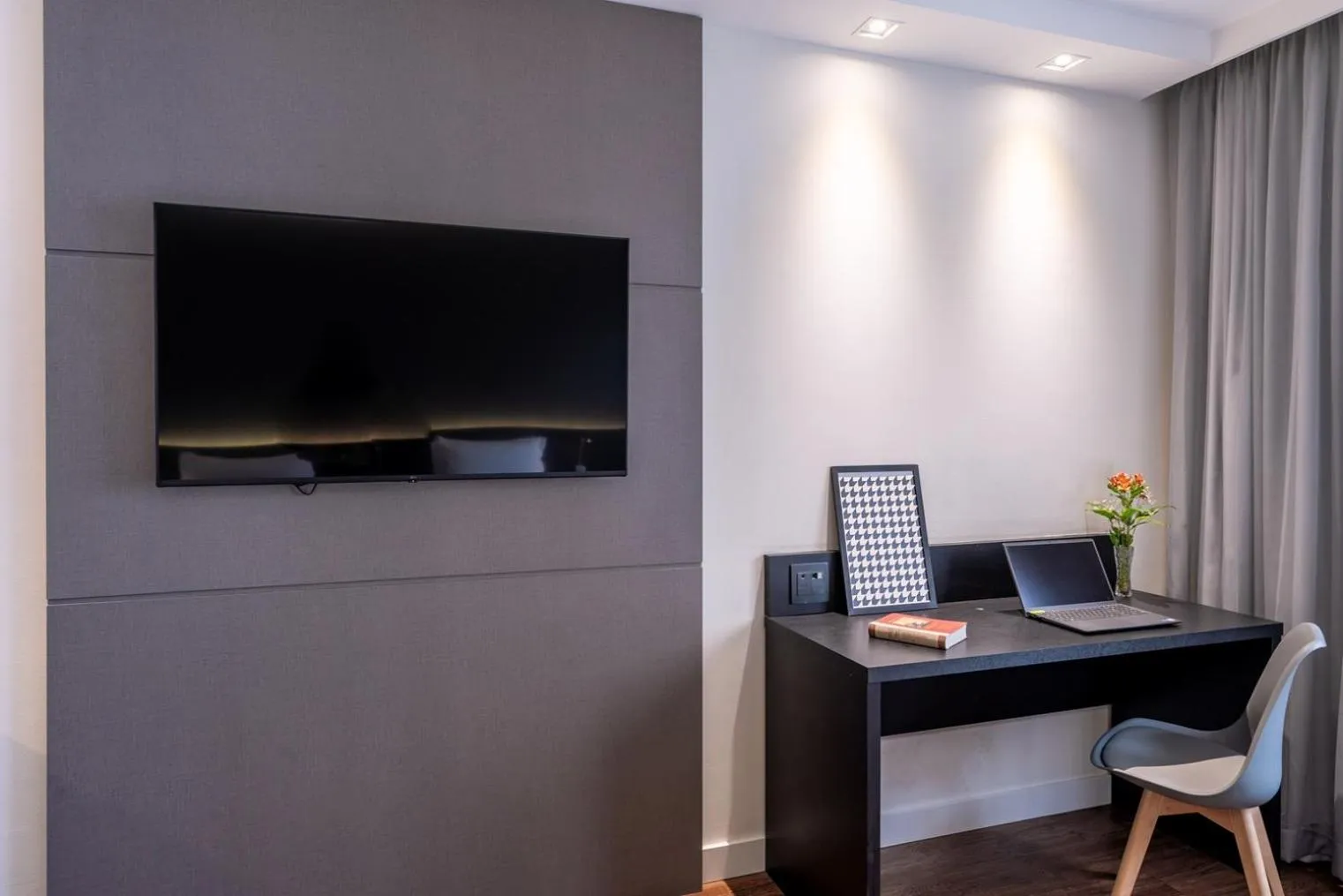 Bedroom in Intercity São Paulo Berrini