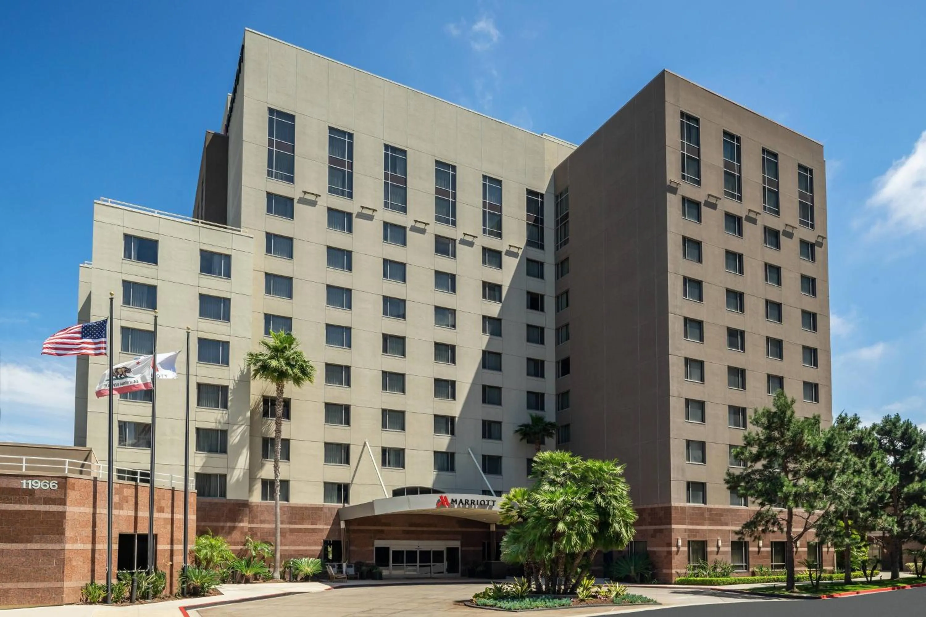 Property building in San Diego Marriott Del Mar