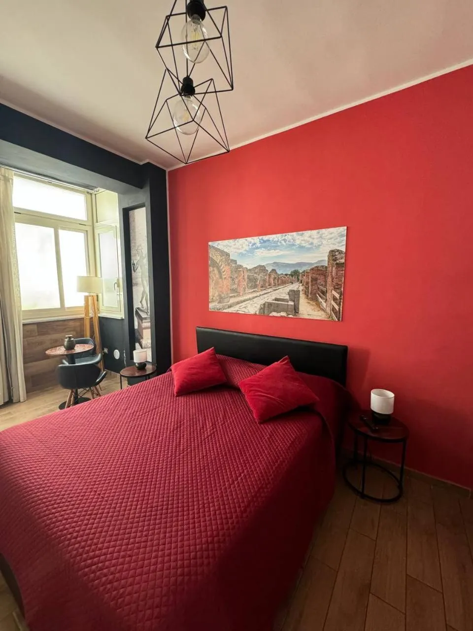 Bedroom, Bed in Pompei Centrum