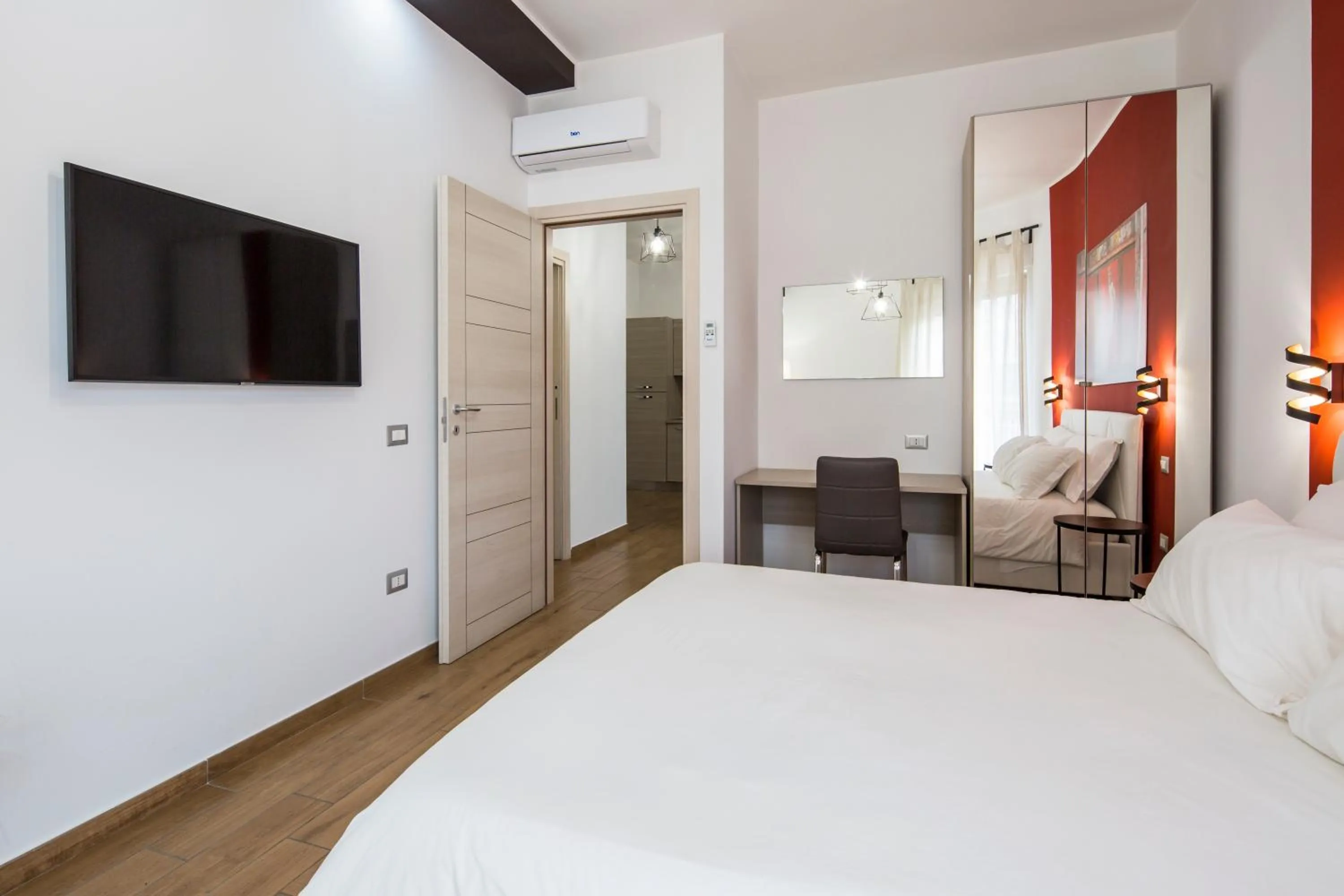 TV and multimedia, Bed in Pompei Centrum