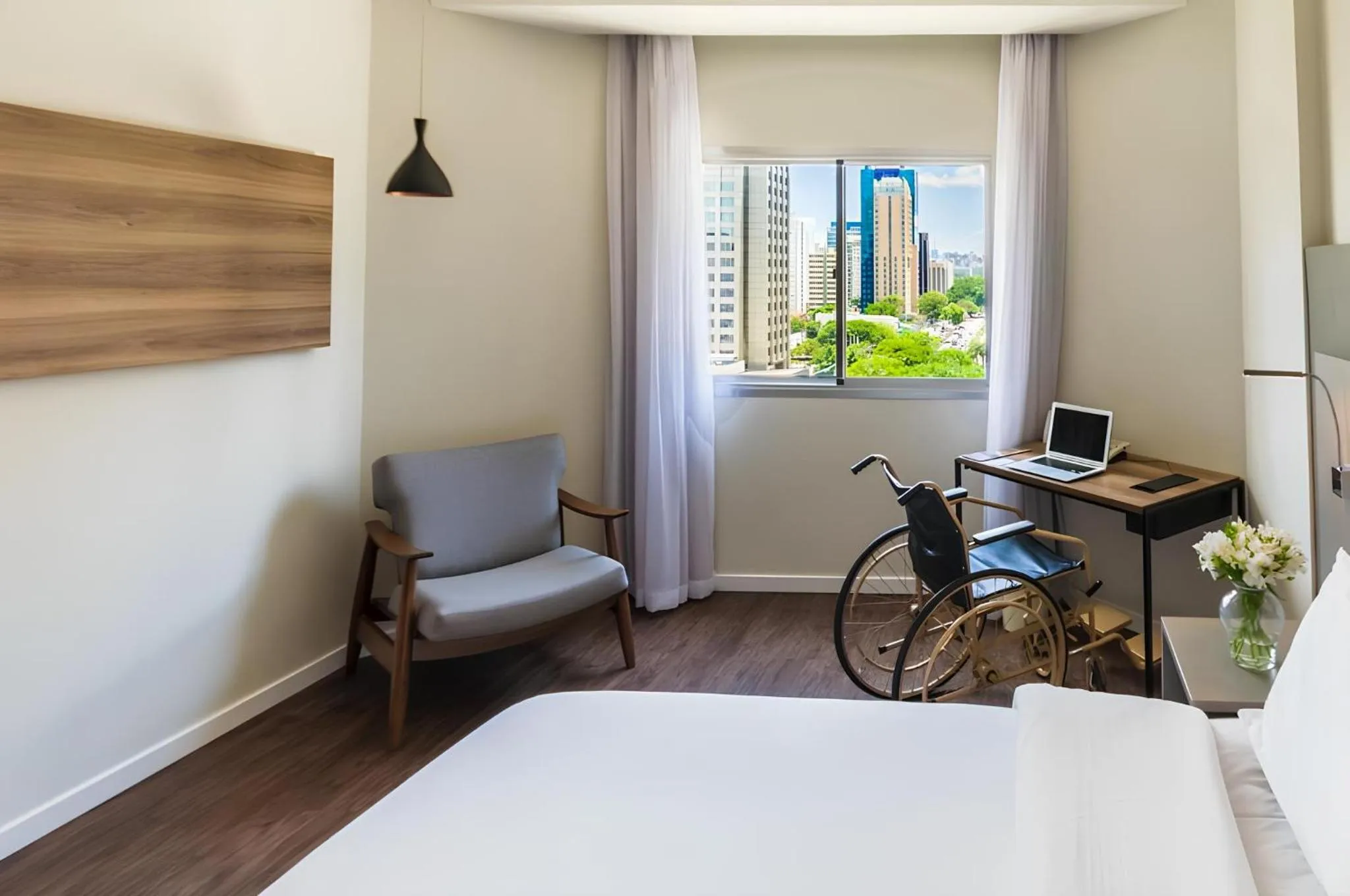 Property building, Bed in Intercity São Paulo Ibirapuera