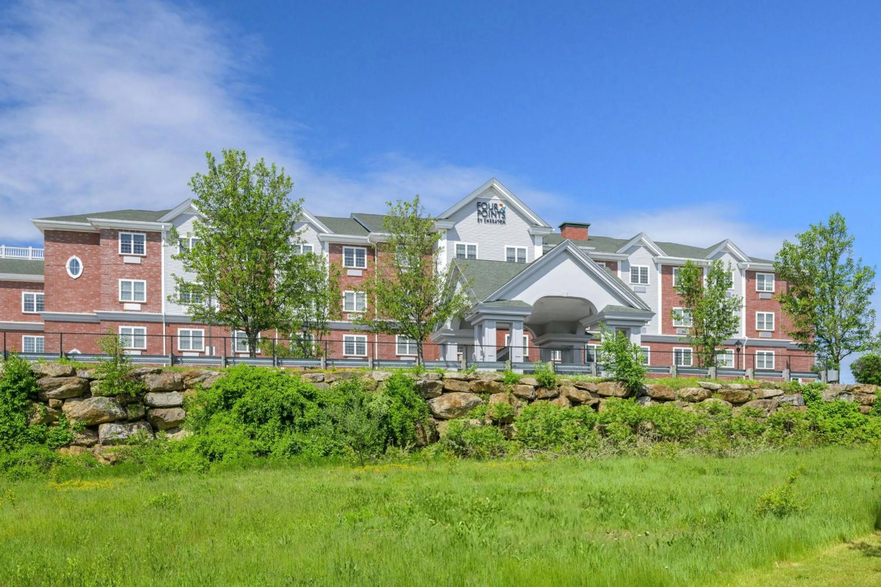 Property building in Four Points by Sheraton Bedford Manchester Airport