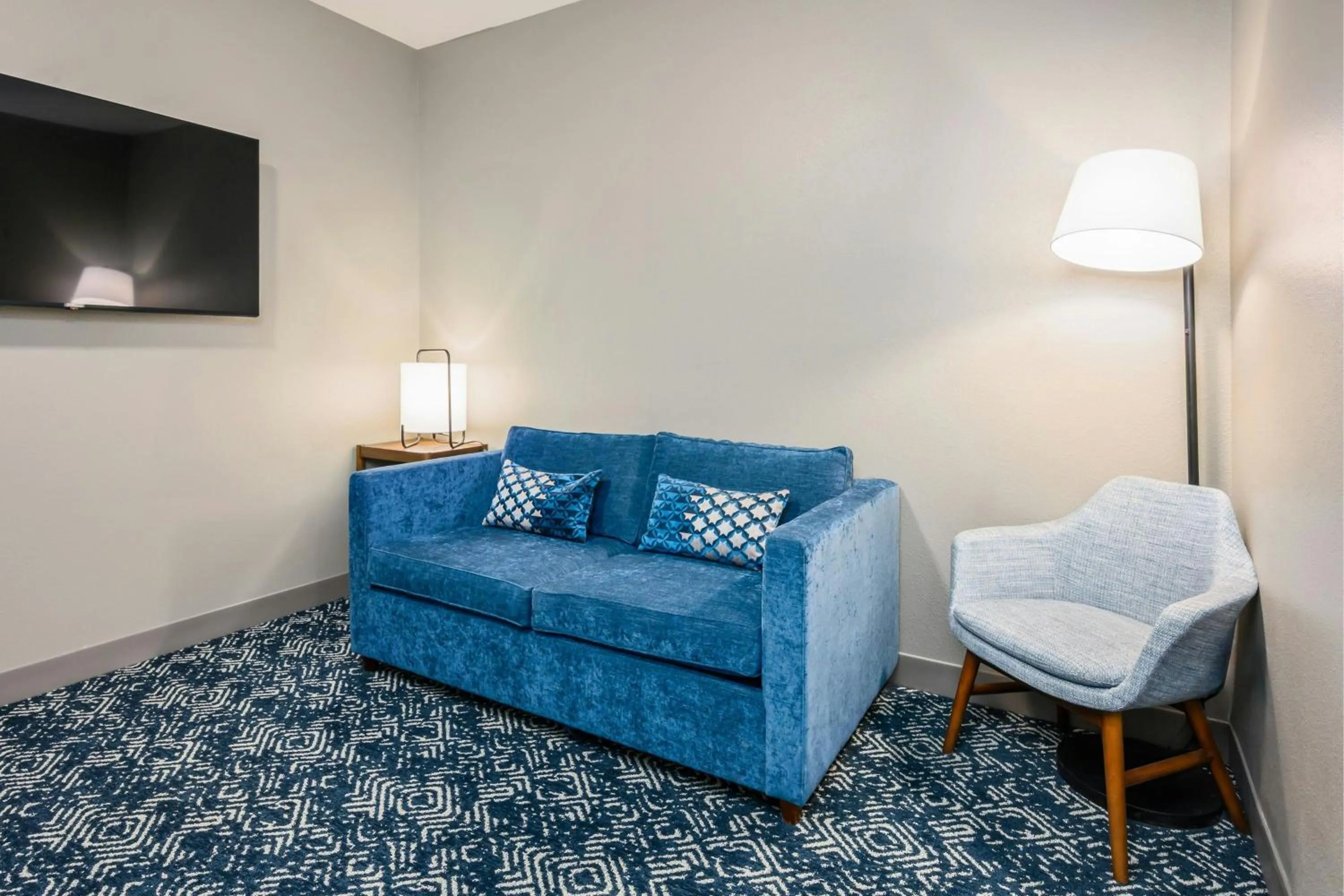 Photo of the whole room in Four Points by Sheraton Bedford Manchester Airport