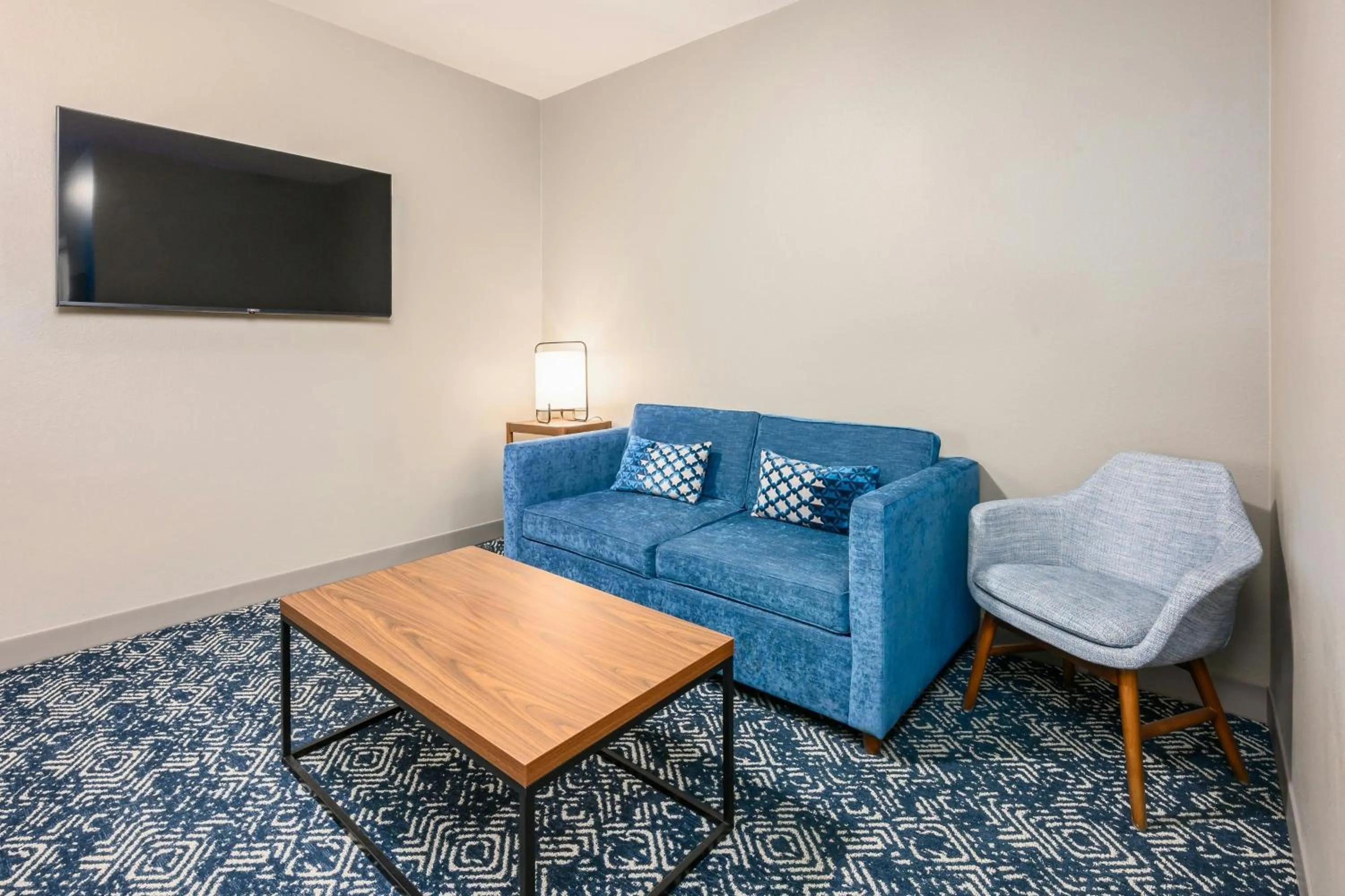 Bedroom in Four Points by Sheraton Bedford Manchester Airport