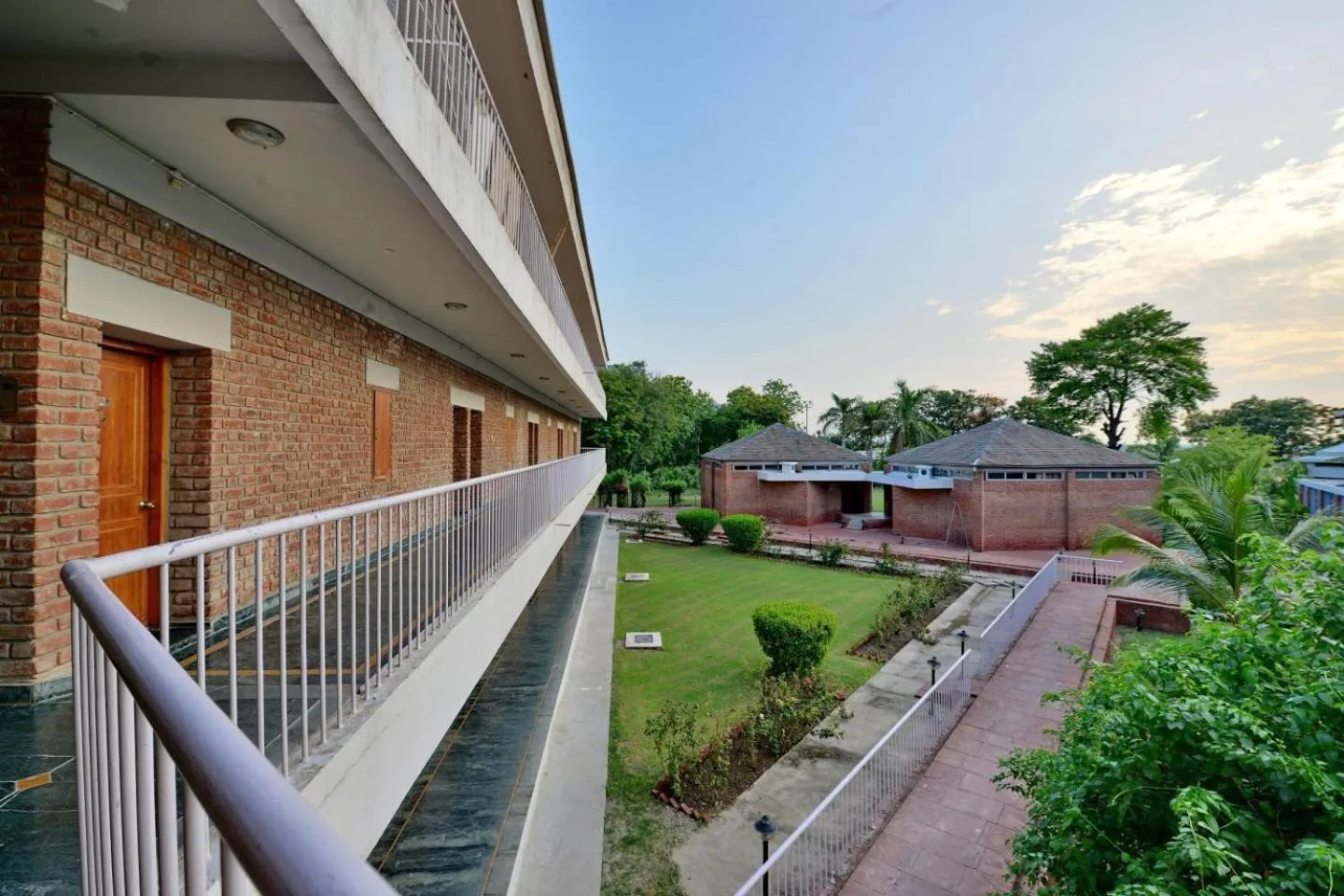 Balcony/Terrace in Indo Hokke Hotel