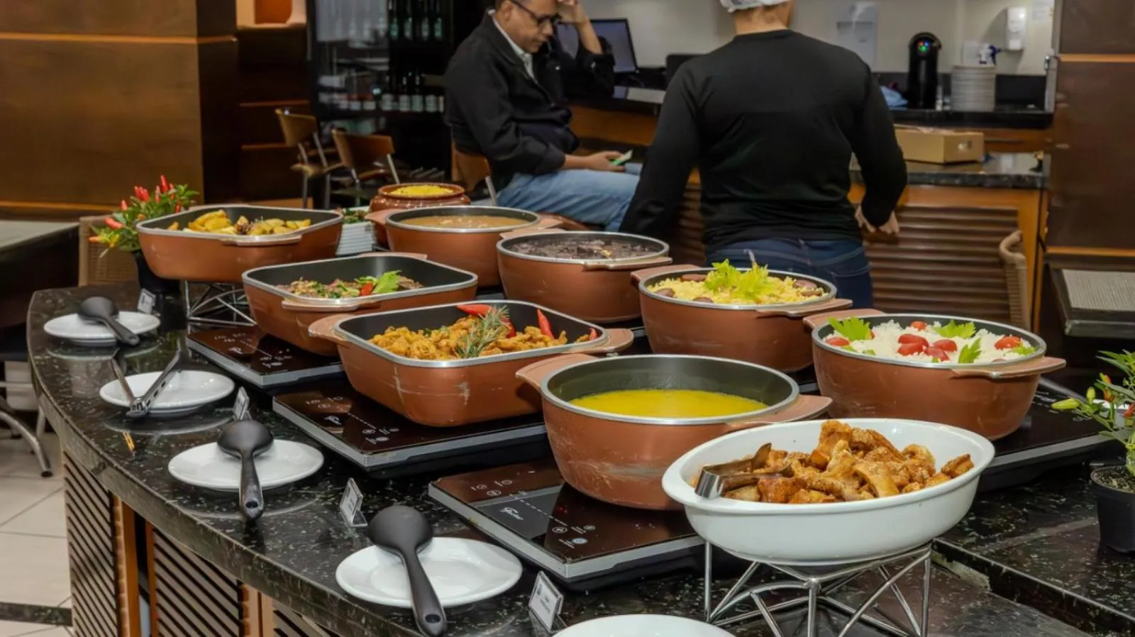 Restaurant/places to eat in Nobile Inn Jundiaí