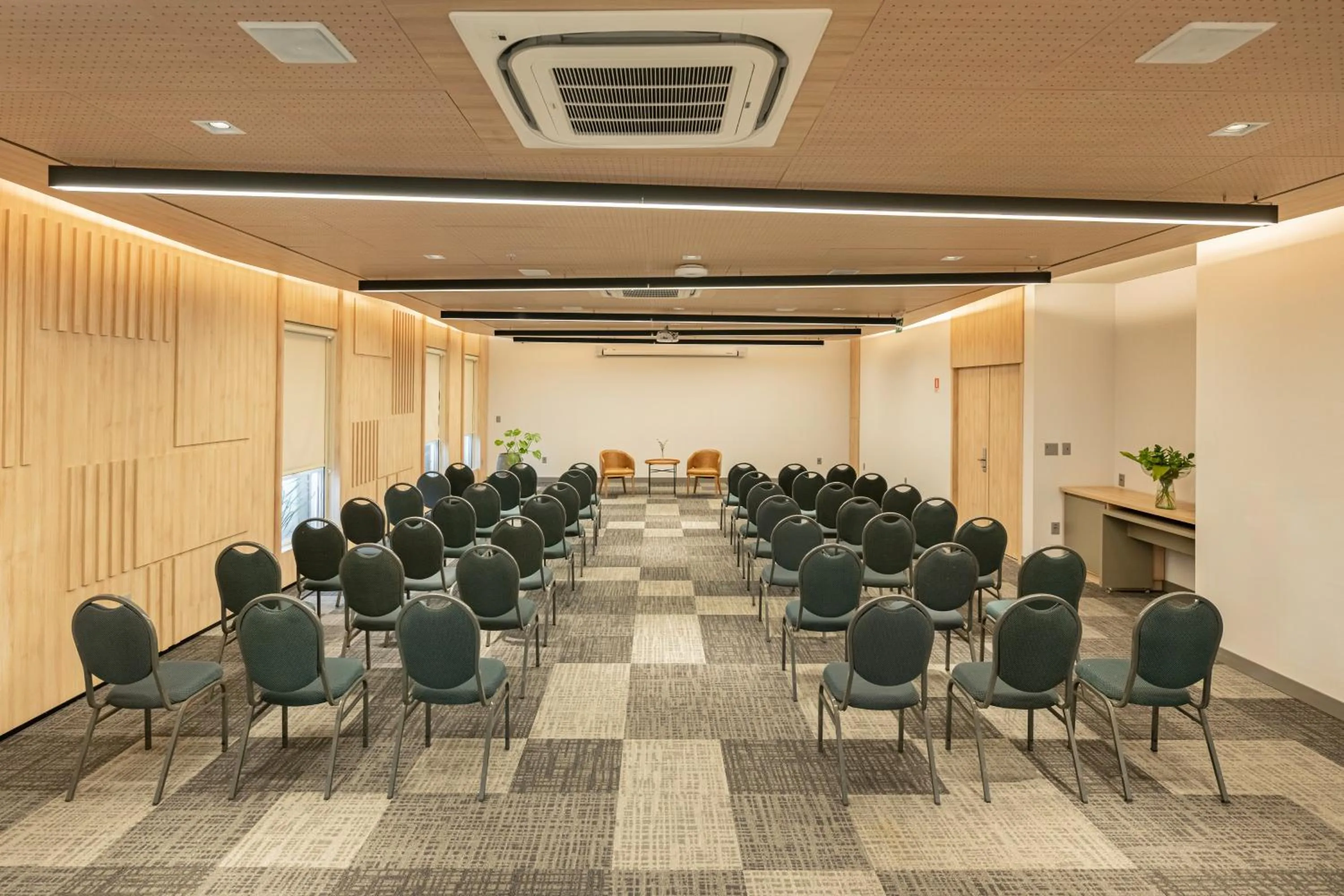 Meeting/conference room in Intercity Porto Alegre Aeroporto