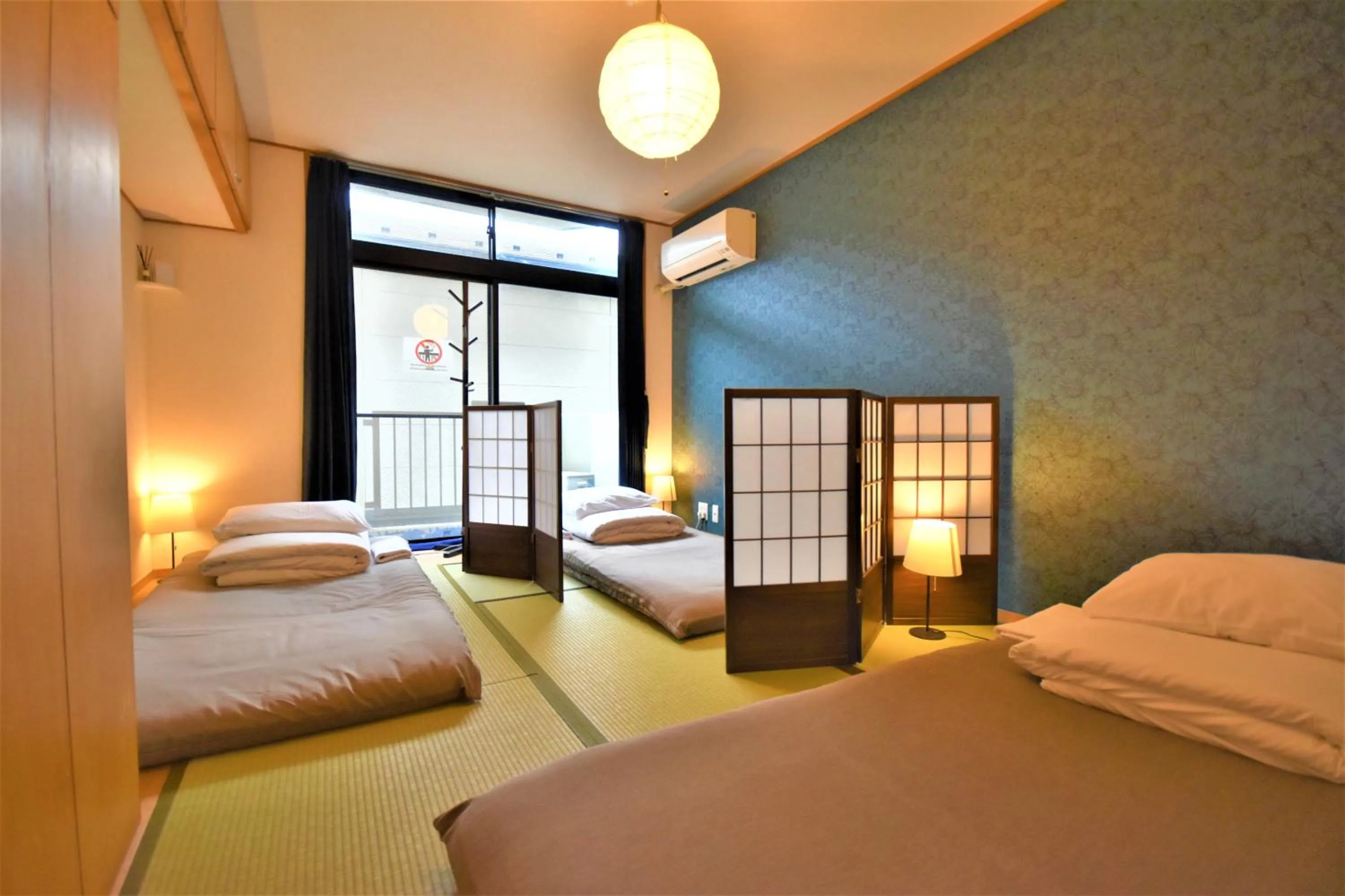 Bedroom, Bed in Hakone Guest House gaku.