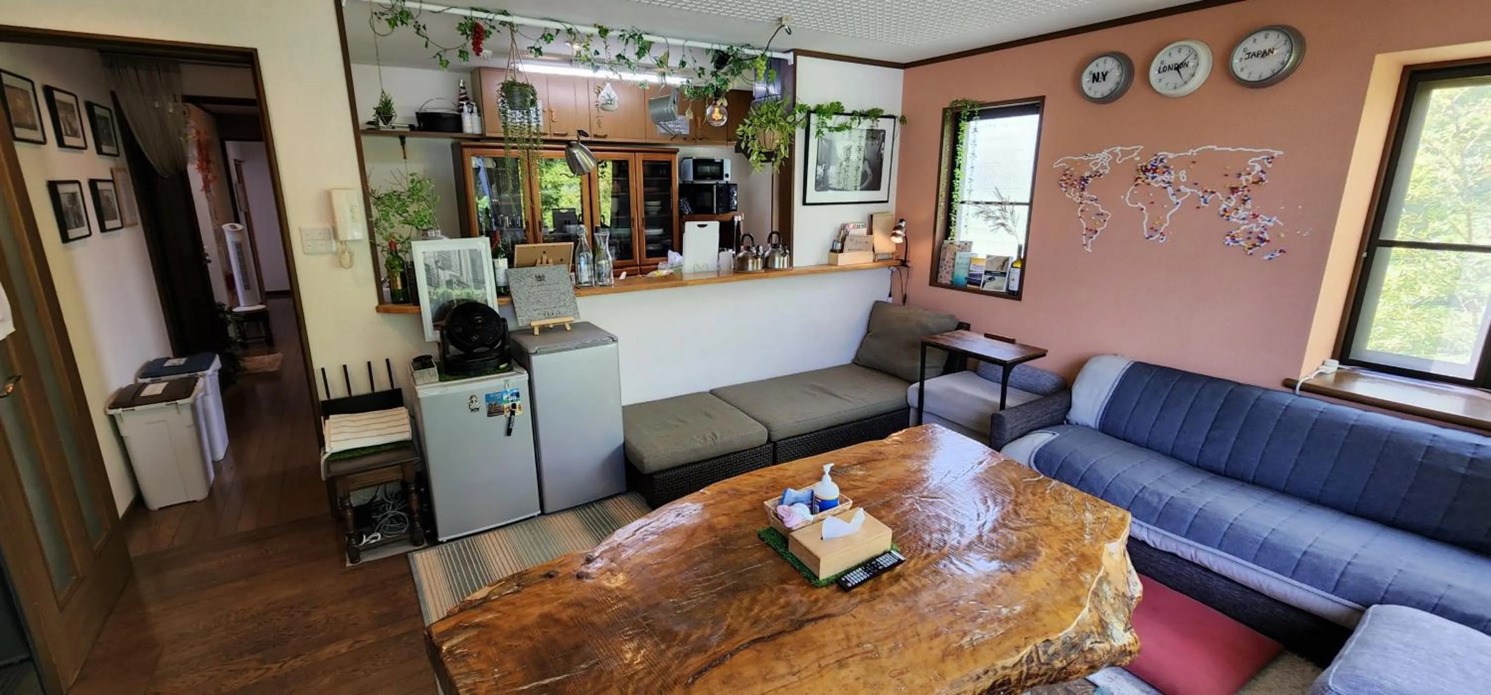 Living room in Hakone Guest House gaku.
