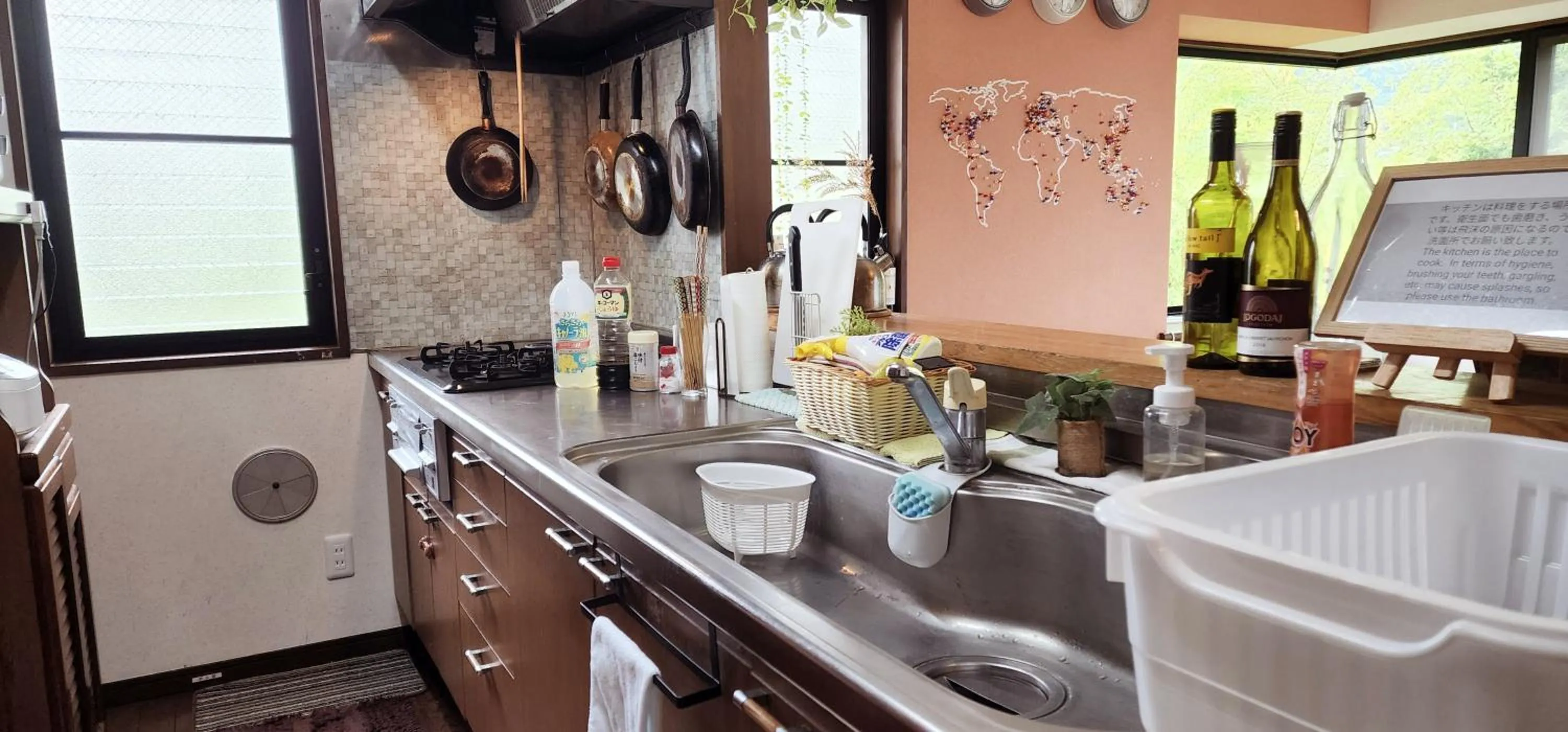 Kitchen or kitchenette in Hakone Guest House gaku.