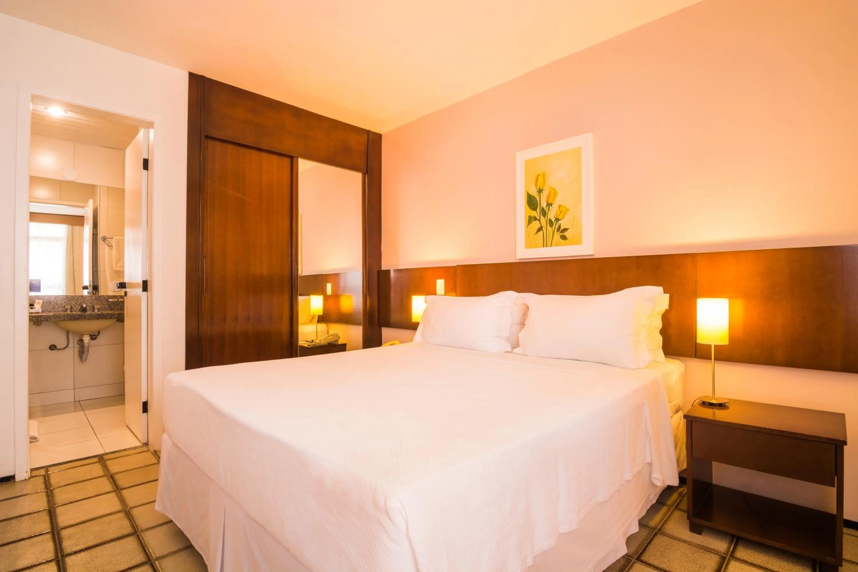 Superior Luxury Room in Golden Fortaleza by Intercity