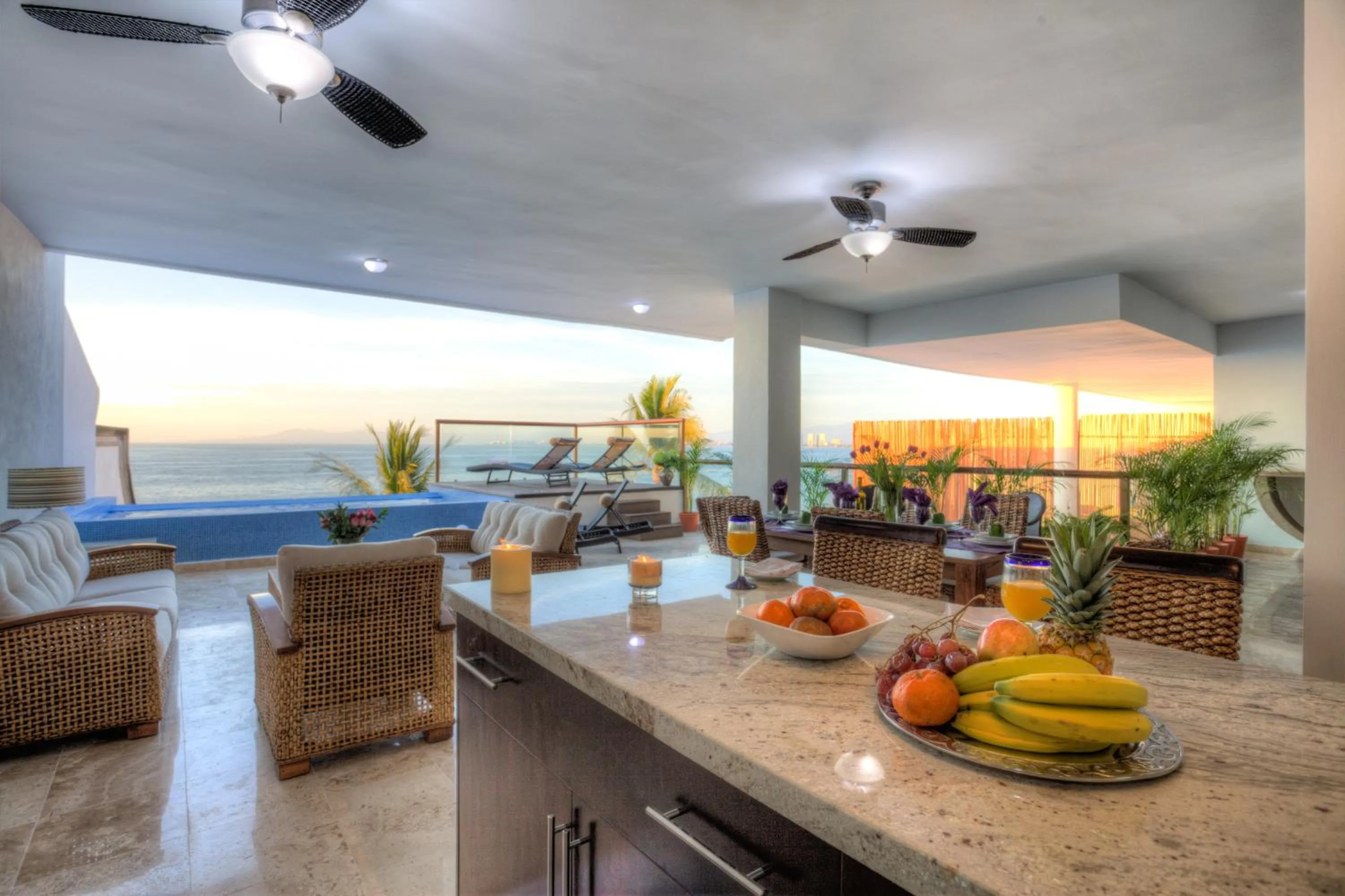 Kitchen or kitchenette in Vallarta Shores Beach Hotel