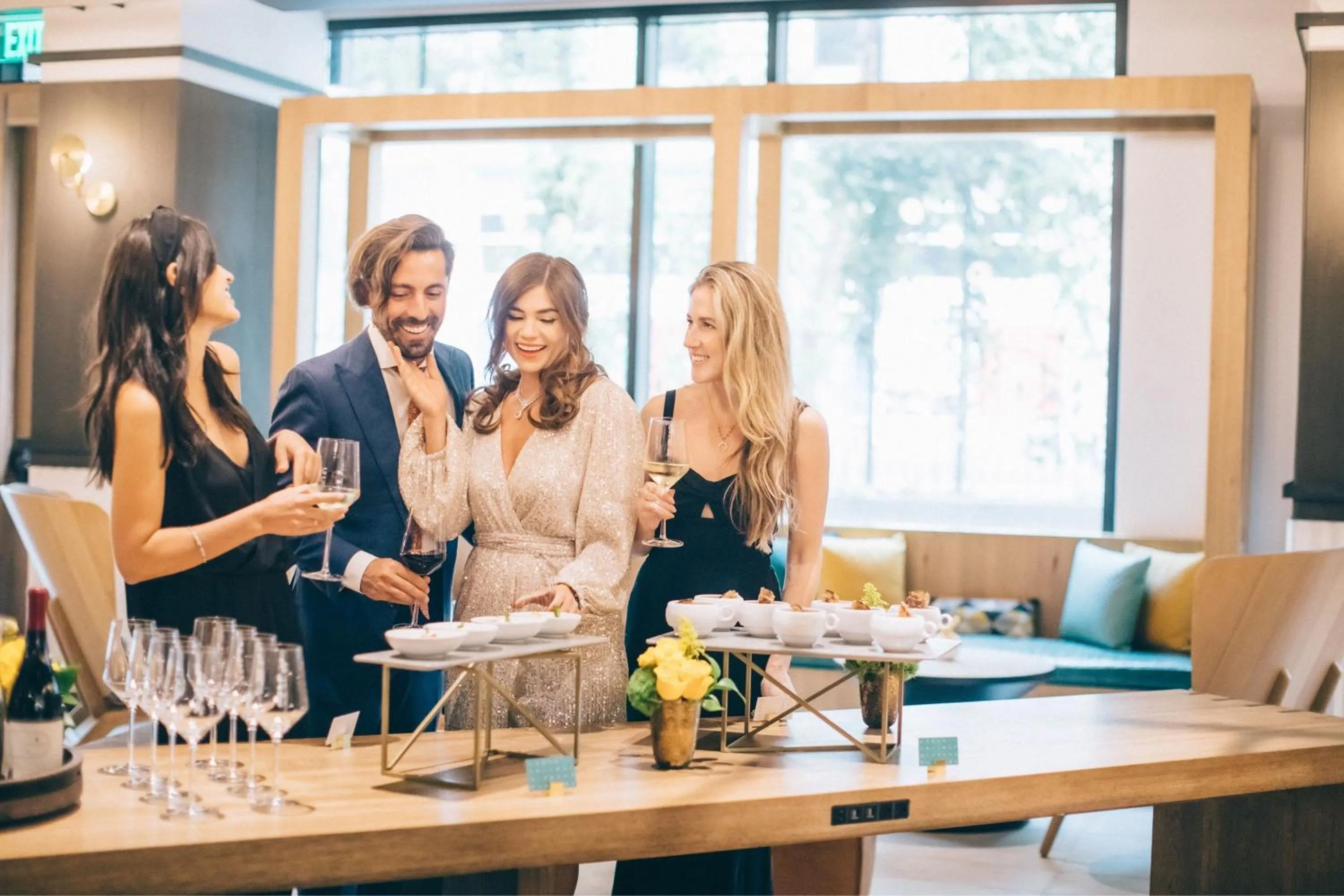 Restaurant/places to eat in The Clancy, Autograph Collection