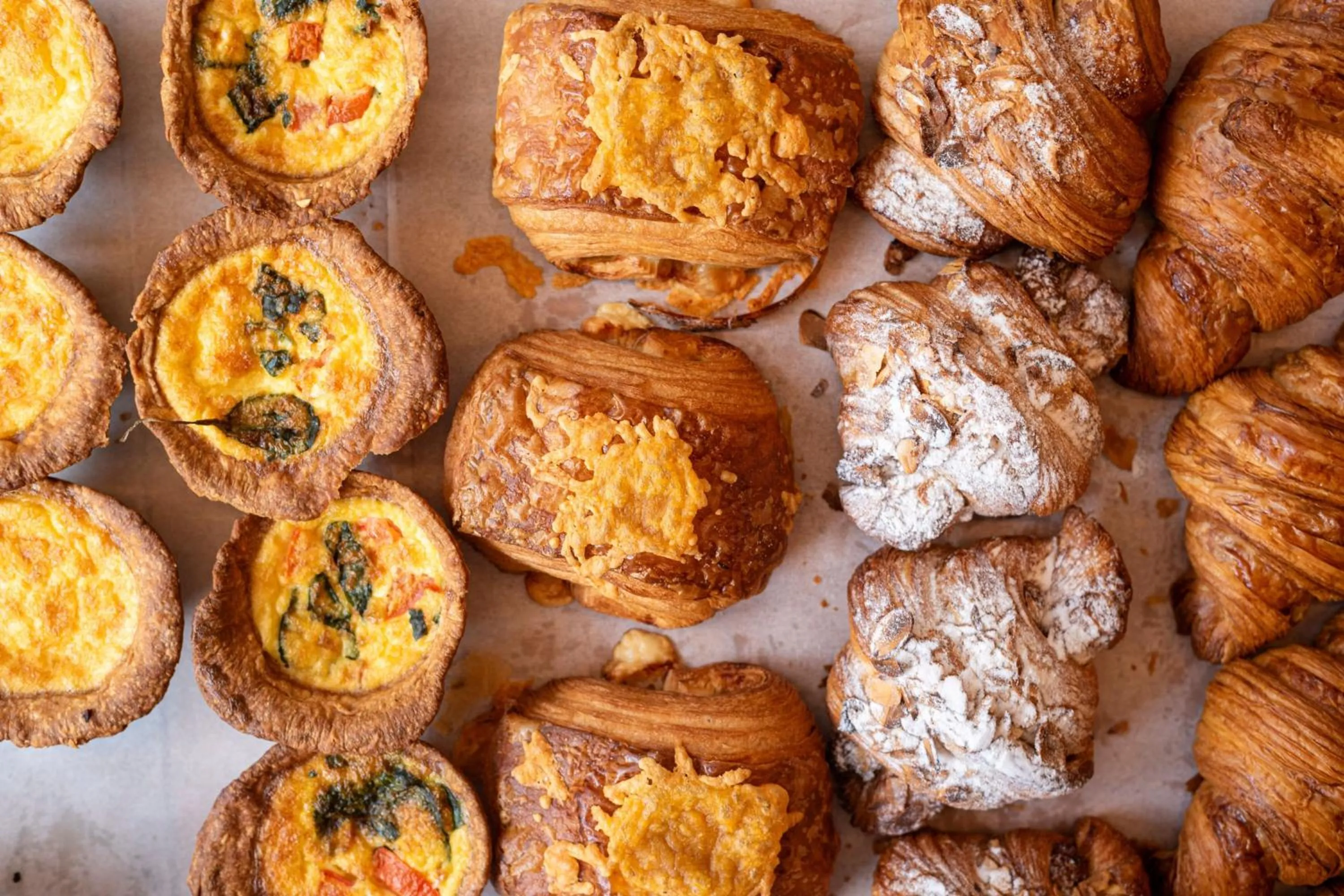 Restaurant/places to eat in The Clancy, Autograph Collection