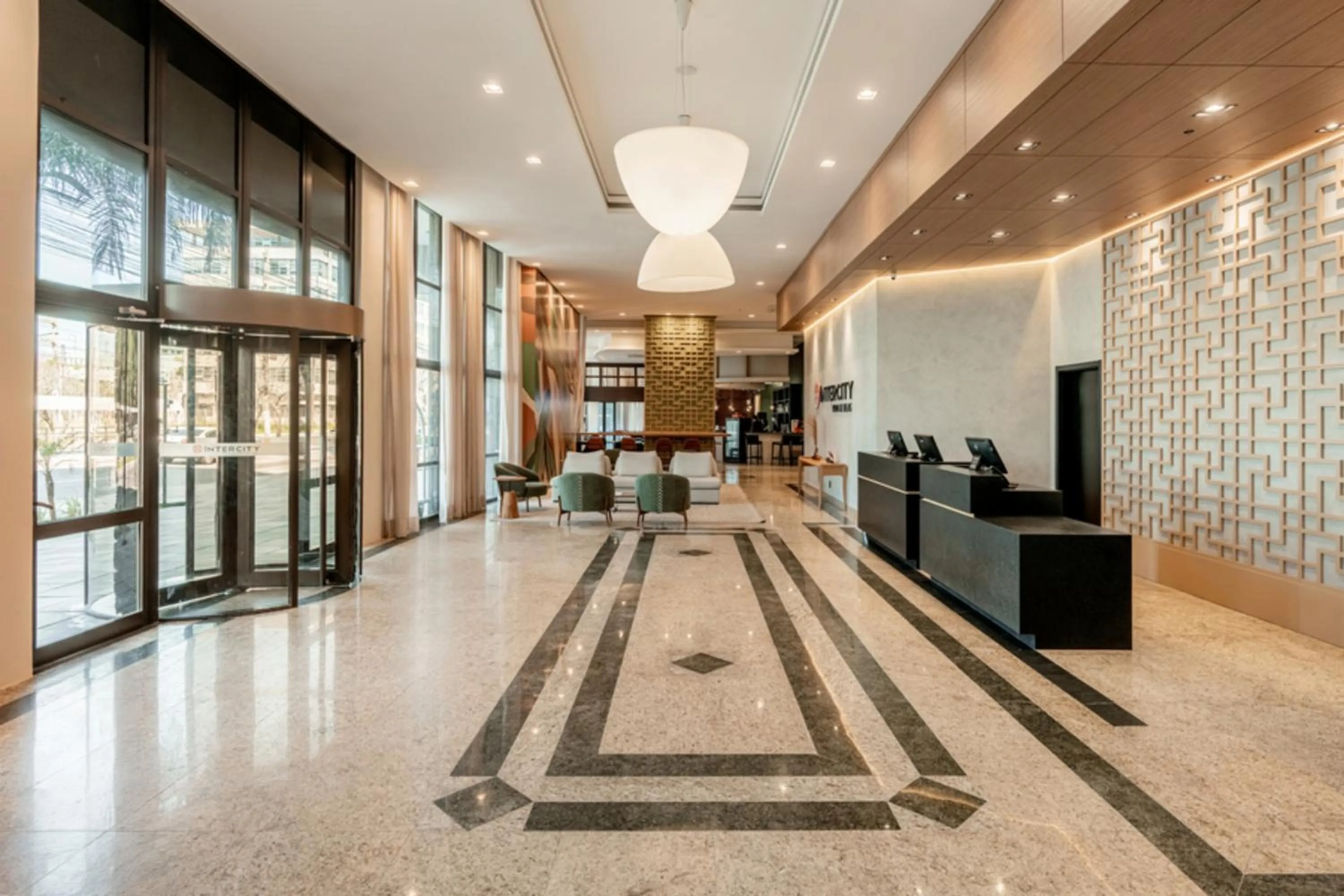 Lobby or reception in Intercity Porto Alegre Praia de Belas