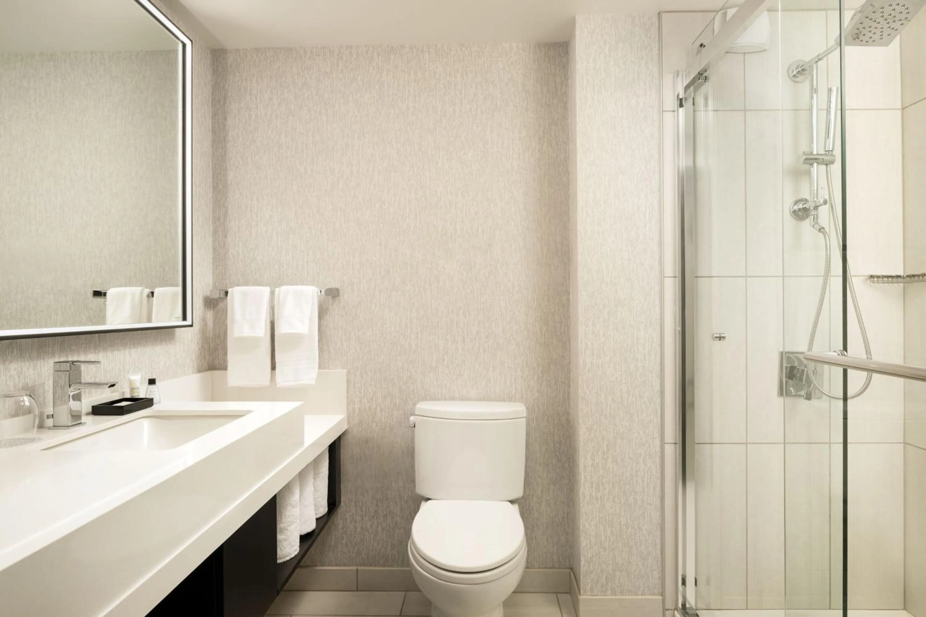 Bathroom in San Francisco Marriott Marquis Union Square