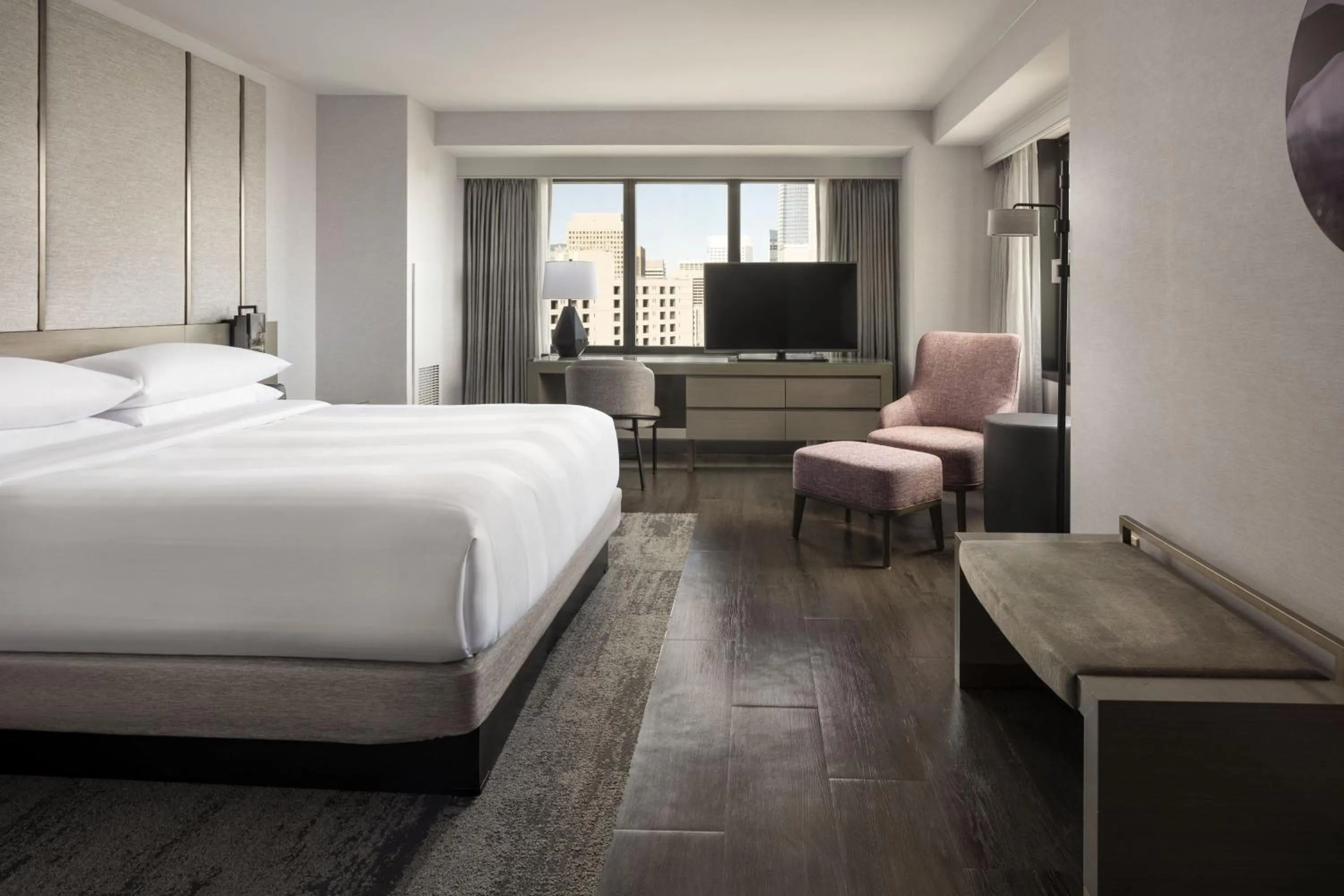 Bedroom, Bed in San Francisco Marriott Marquis Union Square
