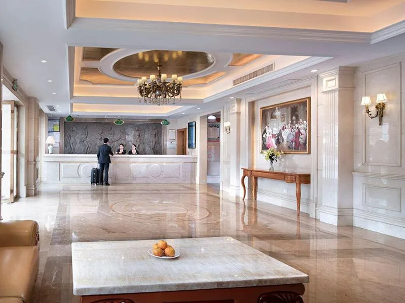 Vienna Hotel Qingyuan Yingde Guangming Road