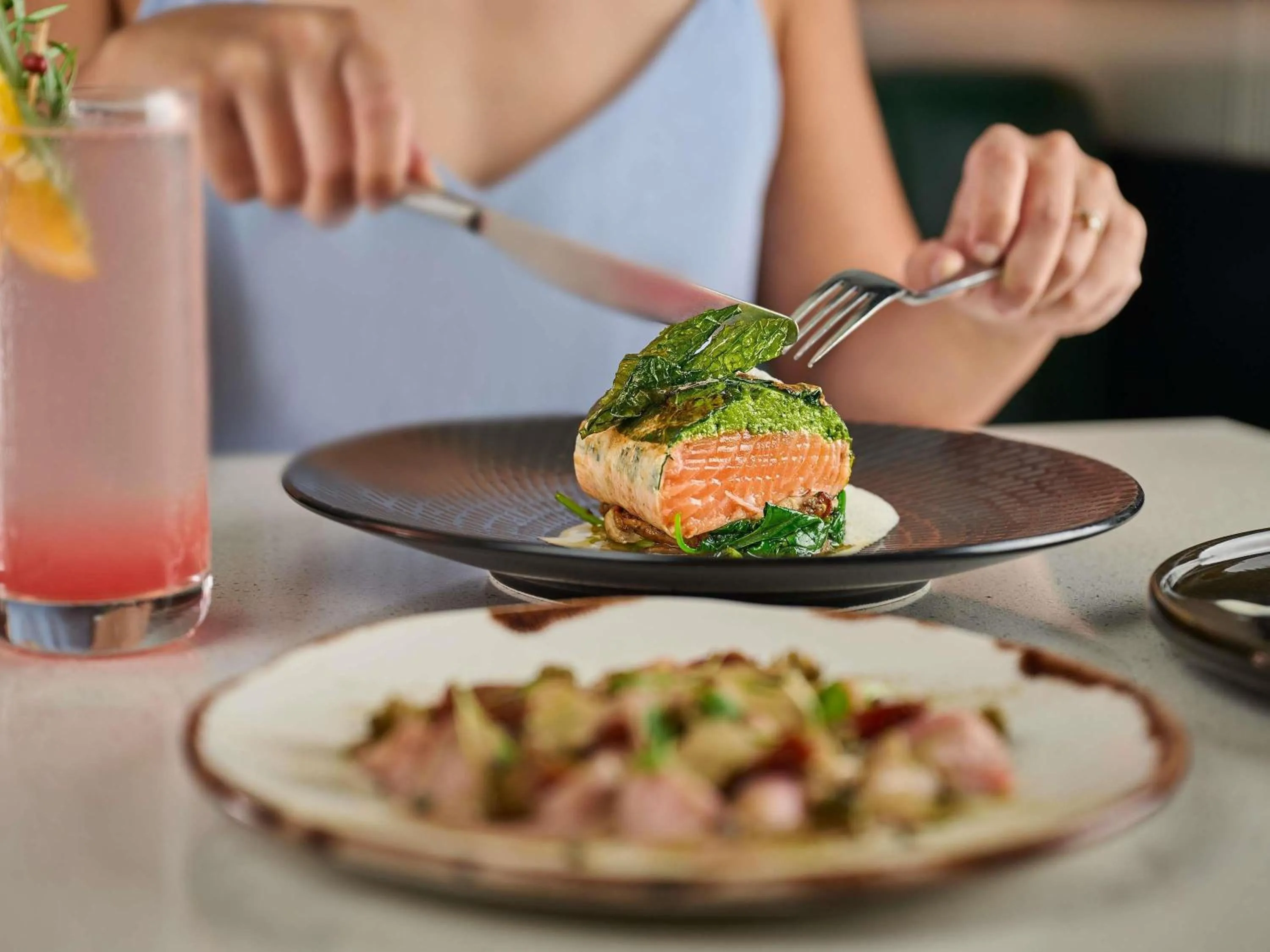 Restaurant/places to eat in Fairmont Singapore