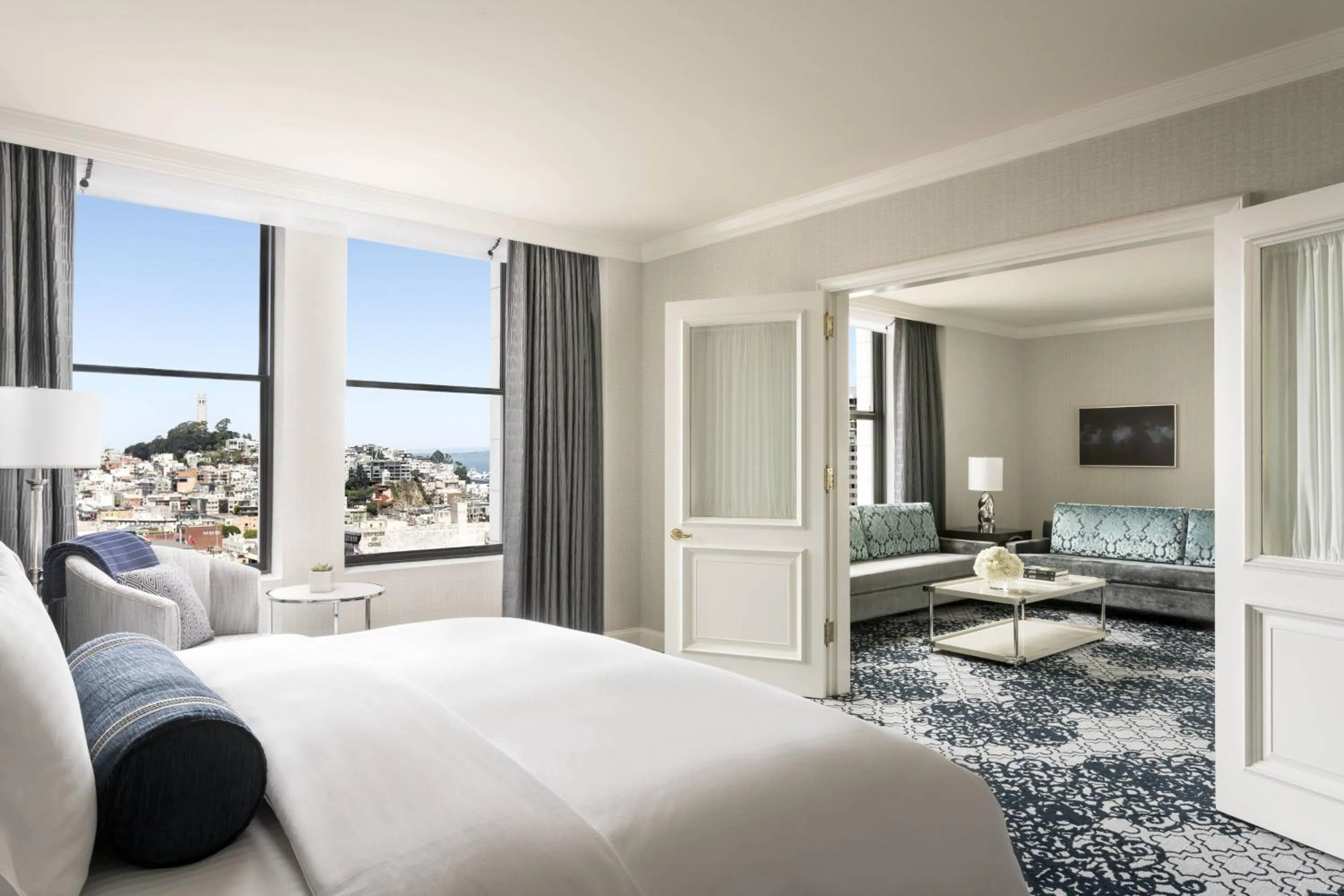 Photo of the whole room, Bed in The Ritz-Carlton, San Francisco