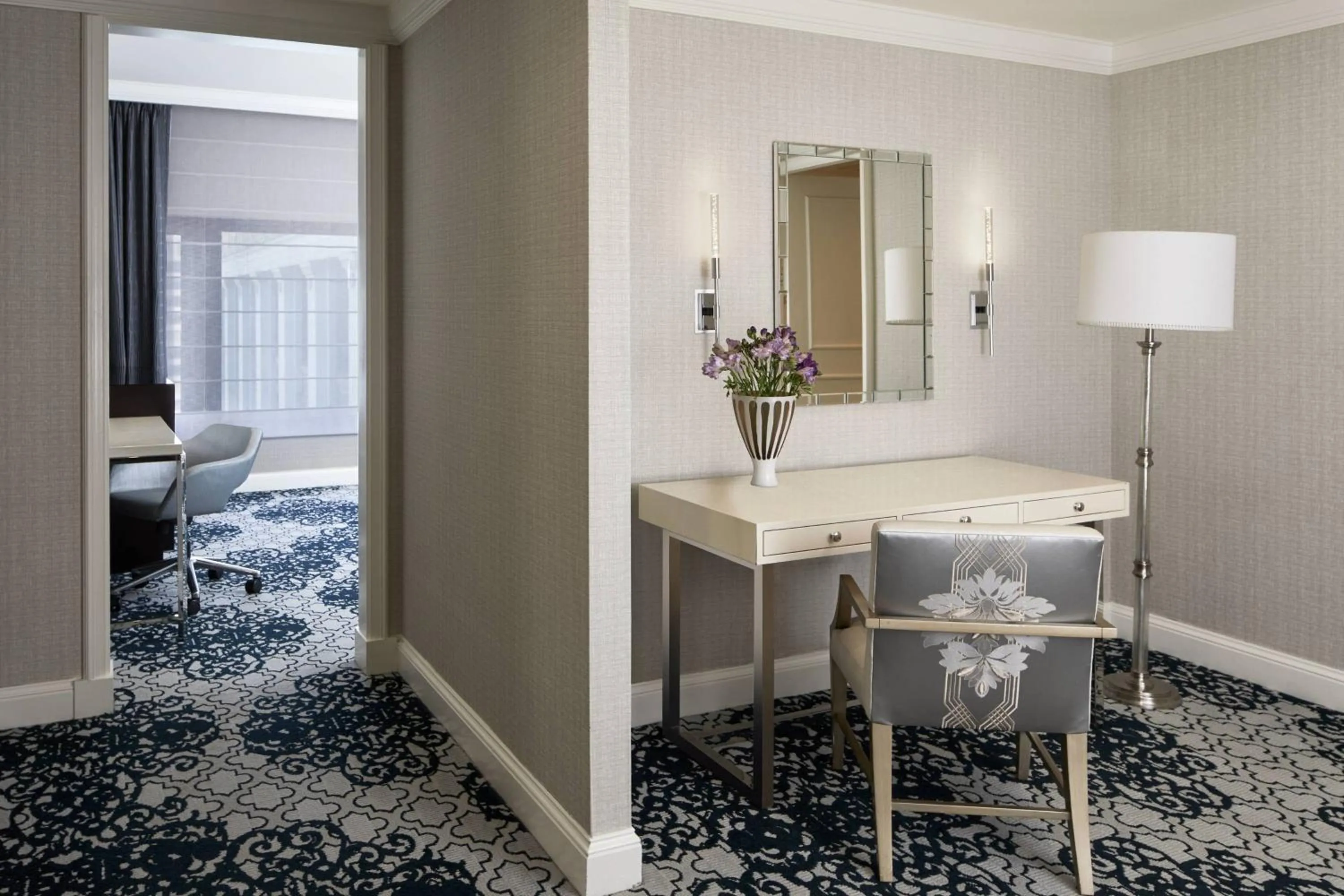 Photo of the whole room in The Ritz-Carlton, San Francisco