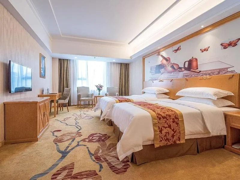 Bed in Vienna International Hotel Shenzhen Bantian Jihua Road Shangxue