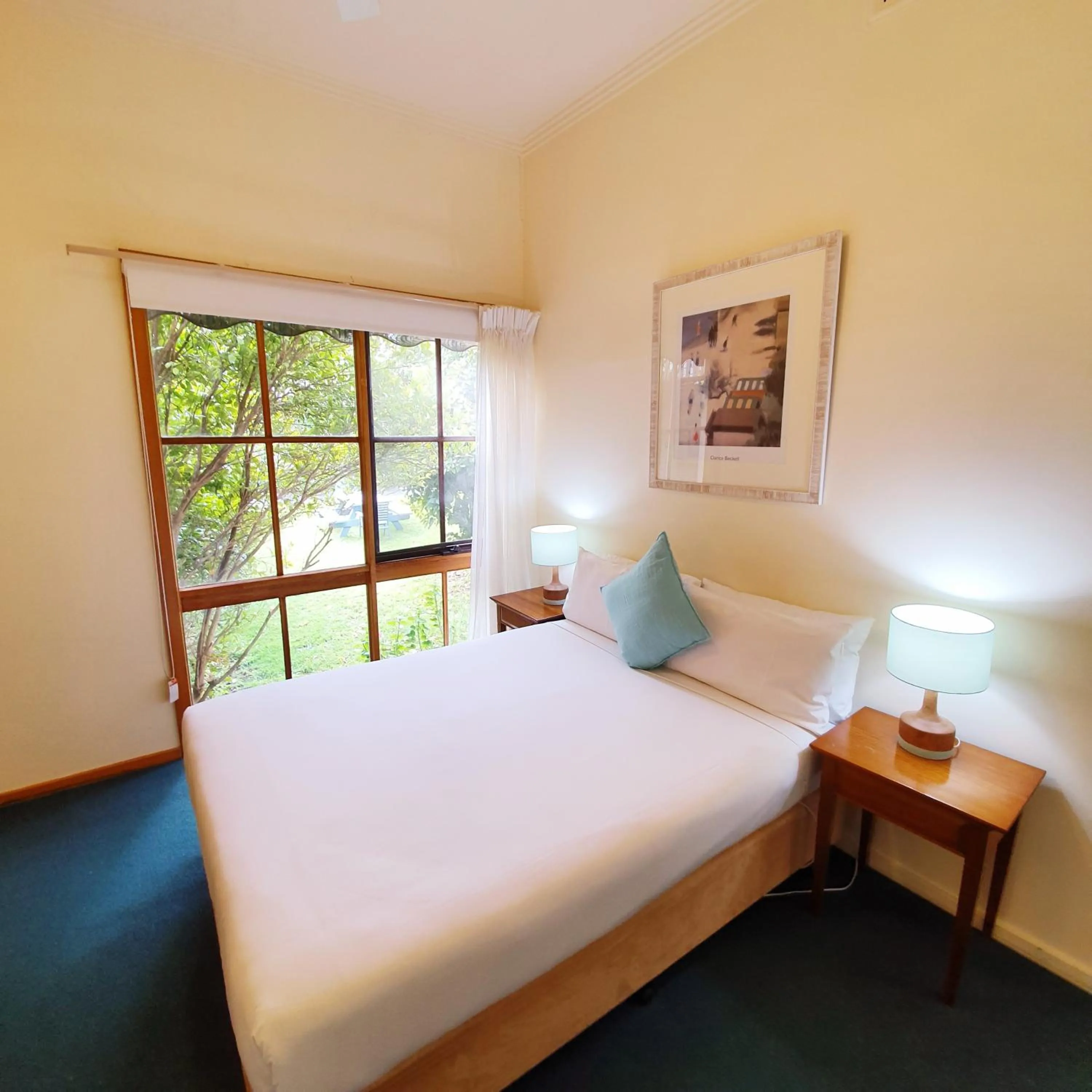 Bedroom, Bed in Point Lonsdale Guest House