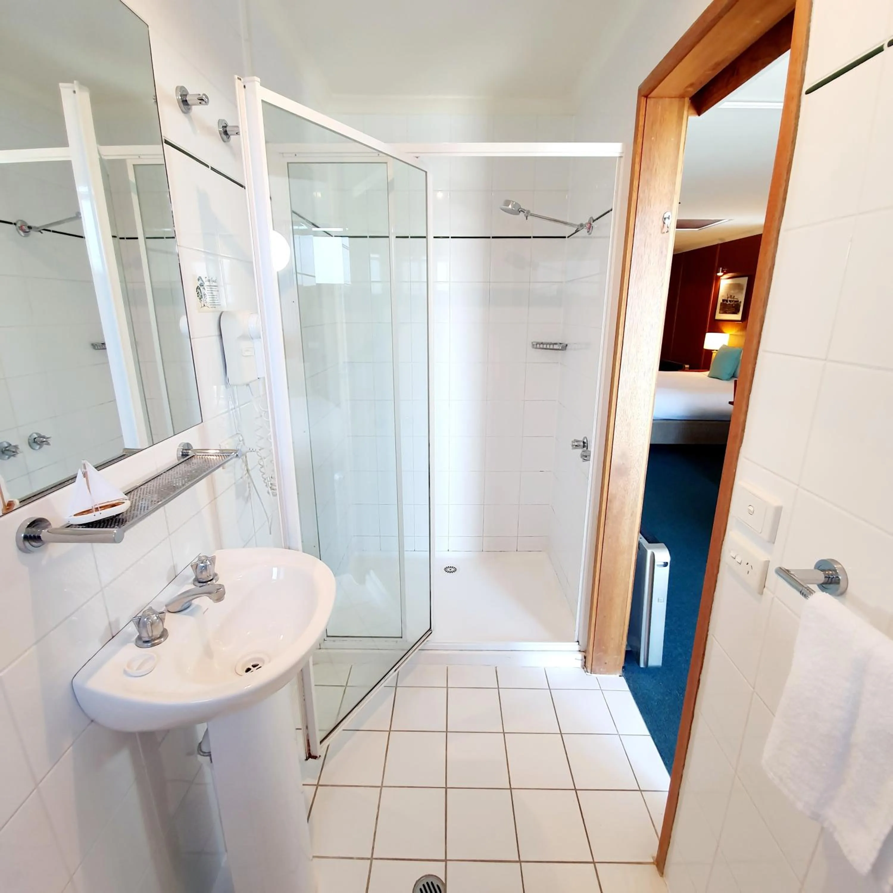 Bathroom in Point Lonsdale Guest House