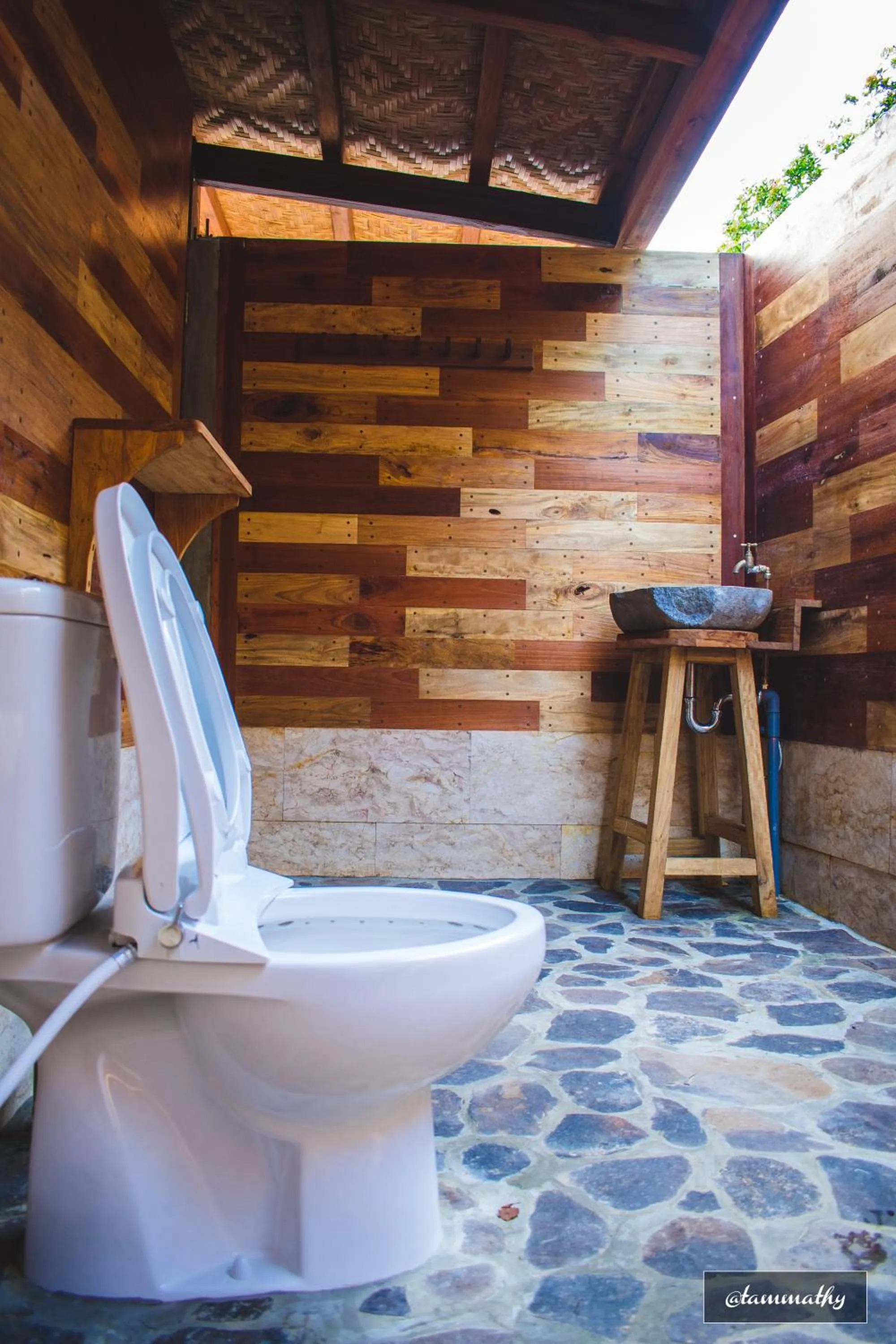 Bathroom in Tevana House Reef