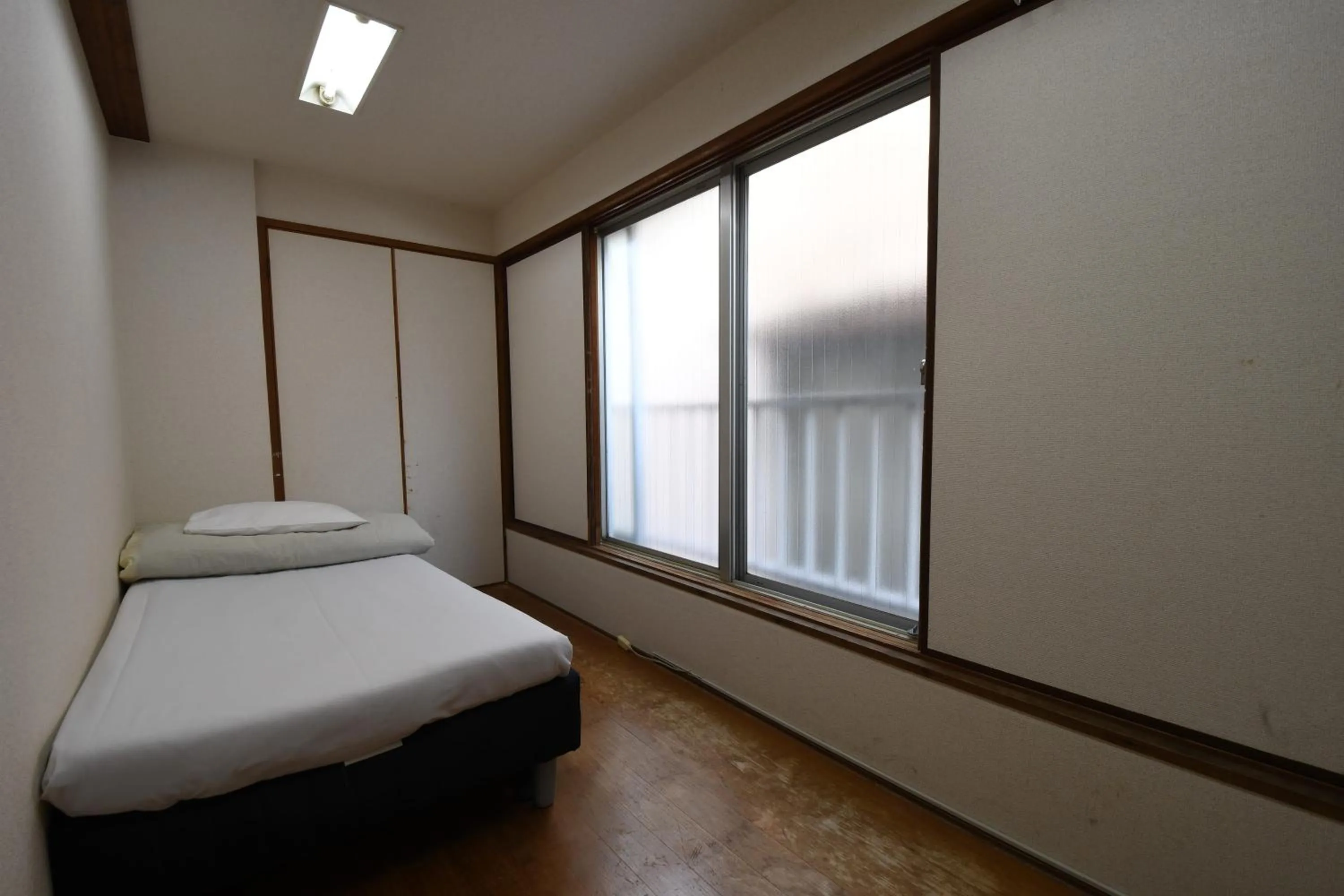 Photo of the whole room, Bed in Onsenyado Hamayu Nagi