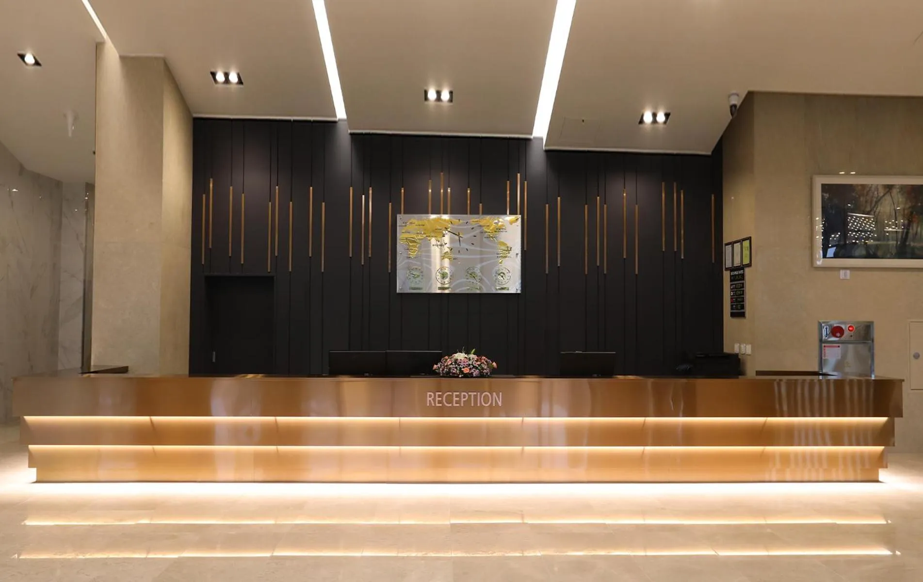 Area and facilities in Rest Hotel