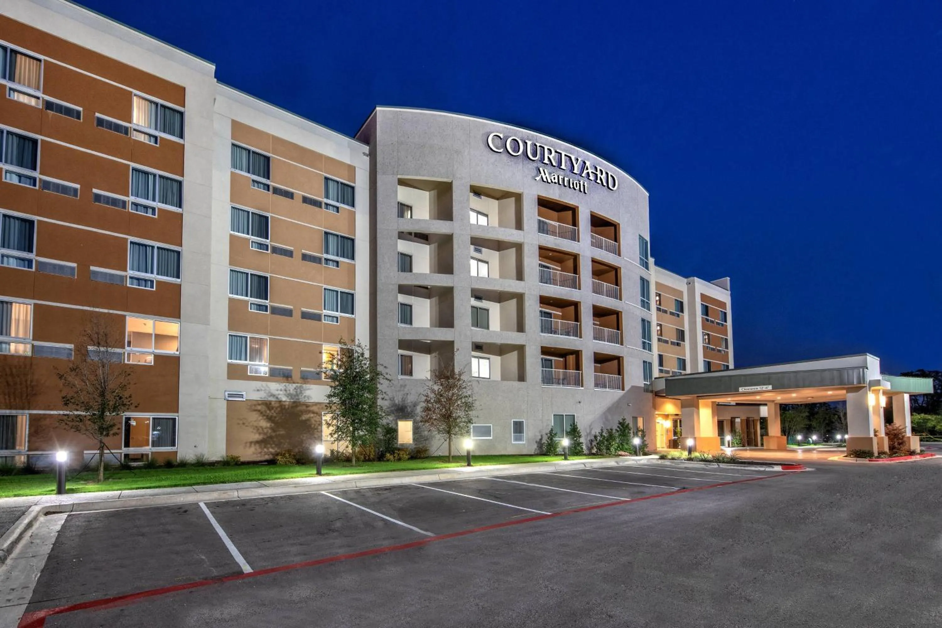 Property building in Courtyard Austin by Marriott Northwest/Lakeline