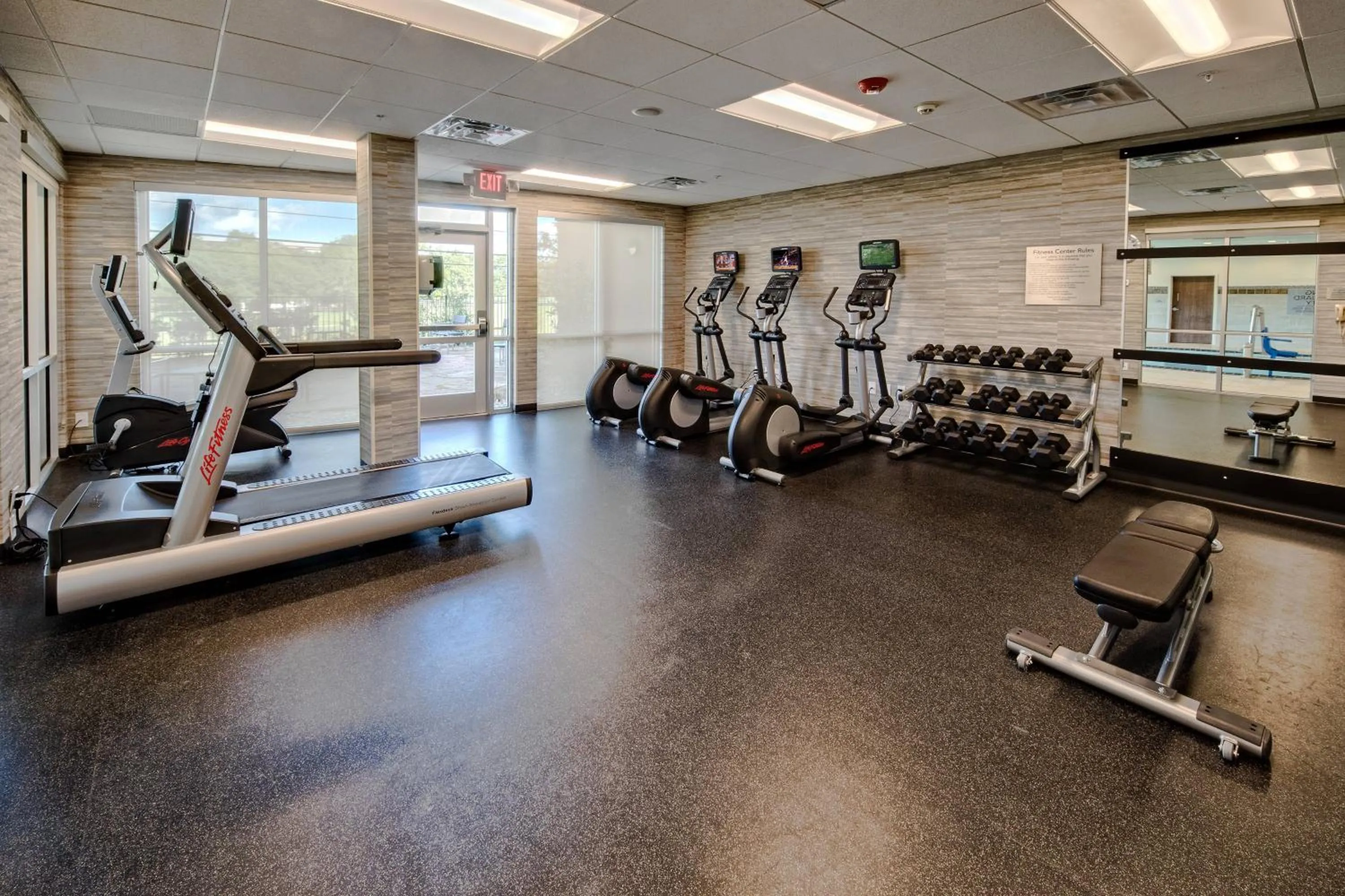 Fitness centre/facilities in Courtyard Austin by Marriott Northwest/Lakeline