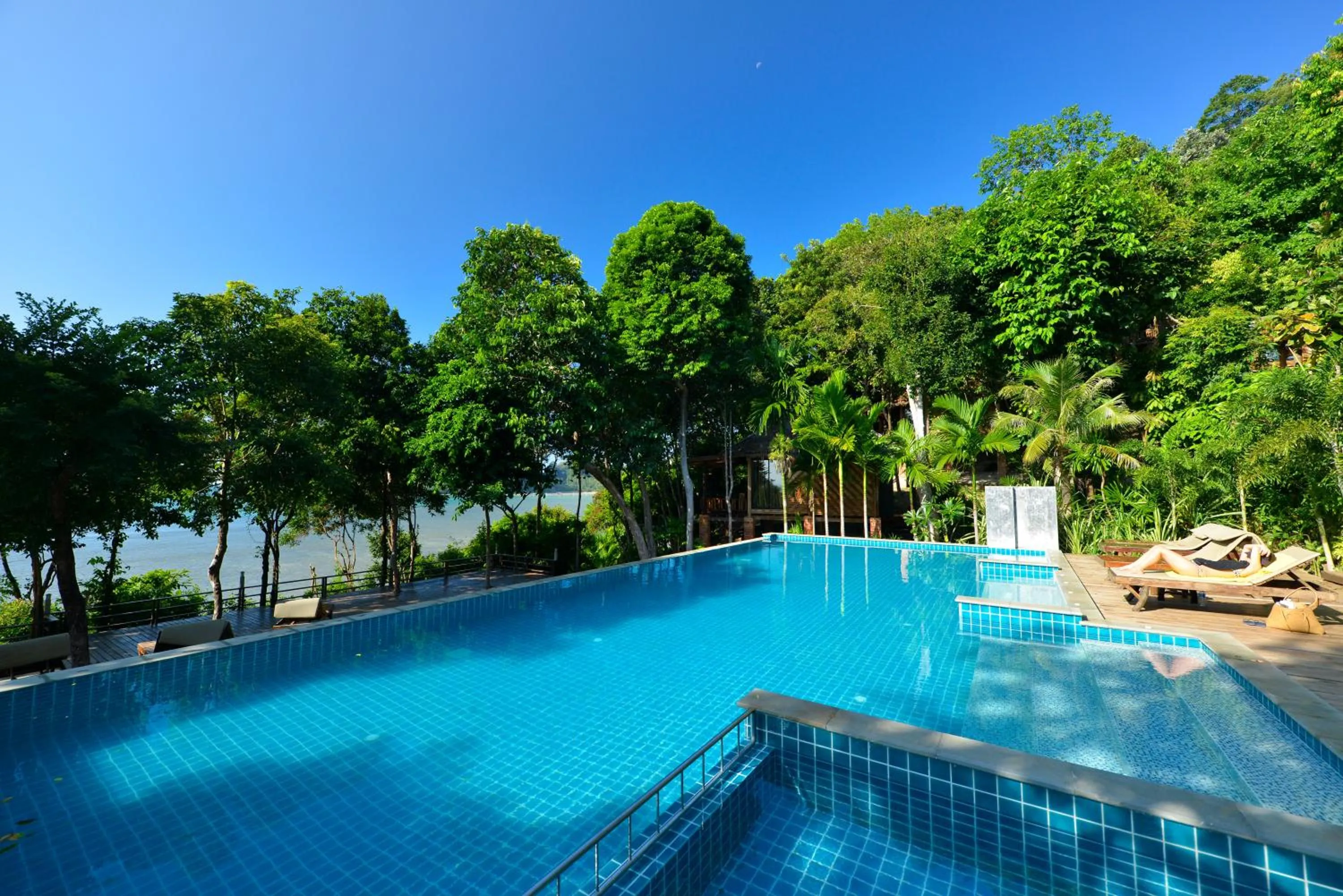 Swimming pool in Railay Great View Resort