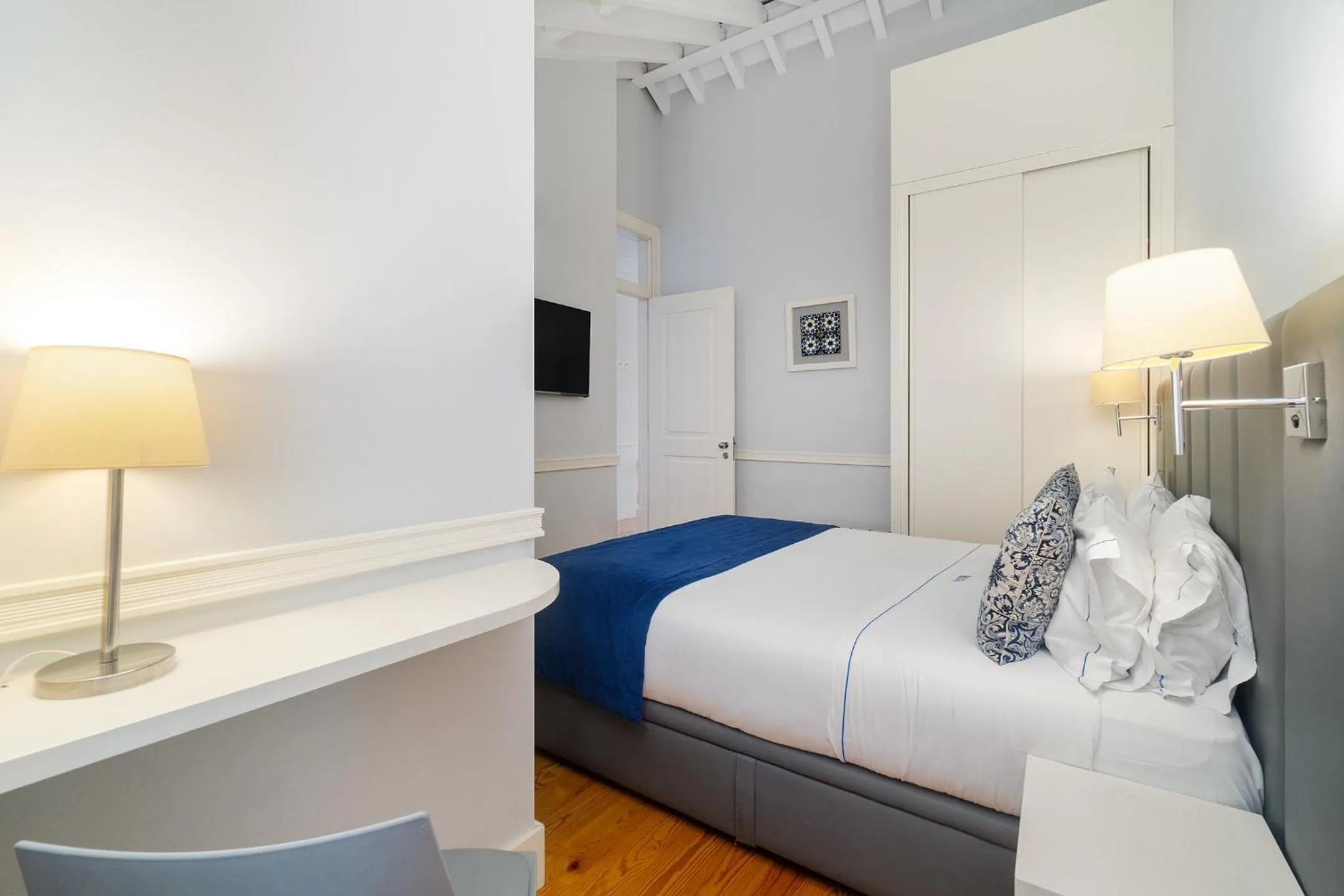 Bed in Villa Baixa - Lisbon Luxury Apartments