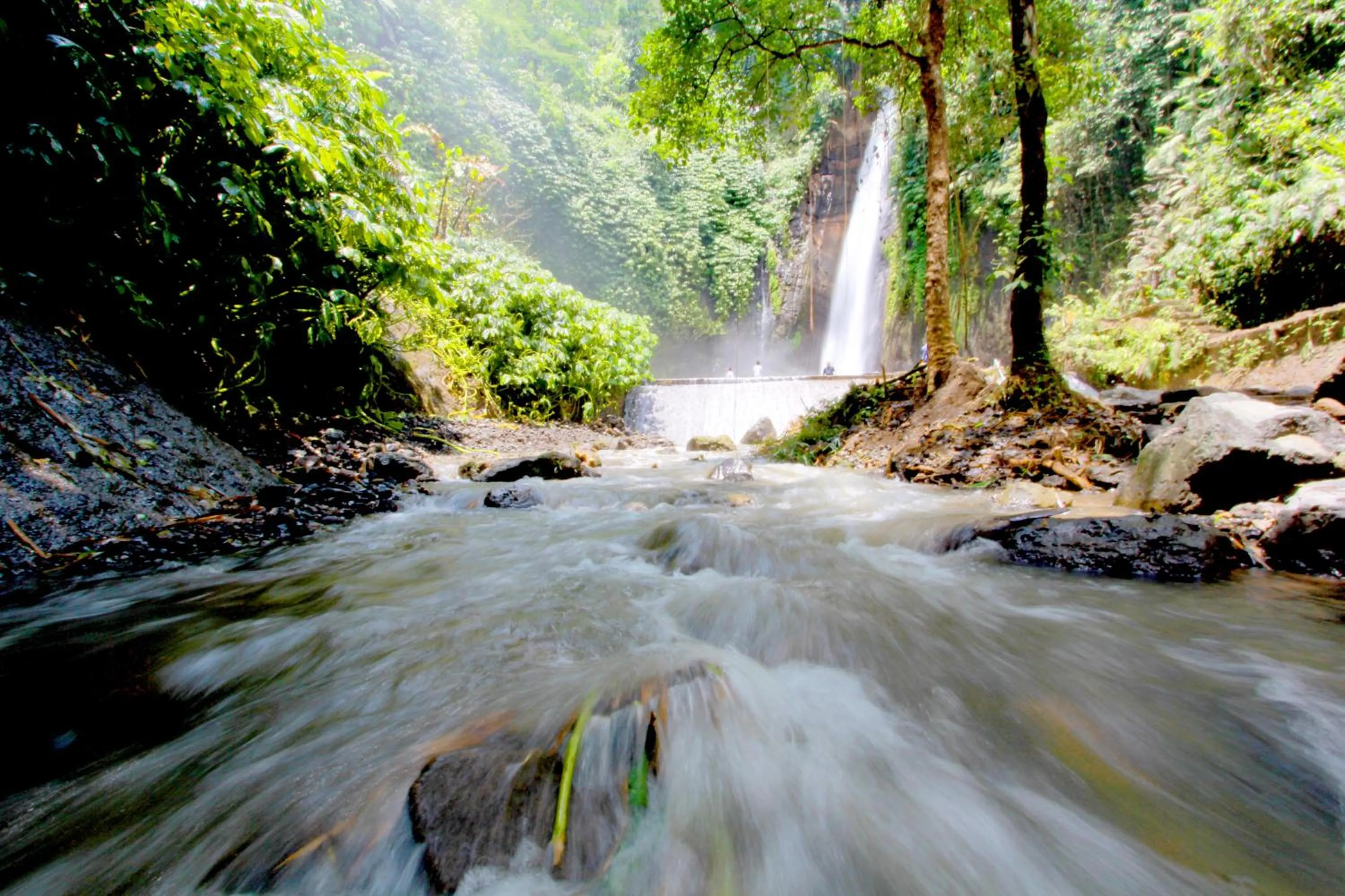 Hiking in Bali Bening