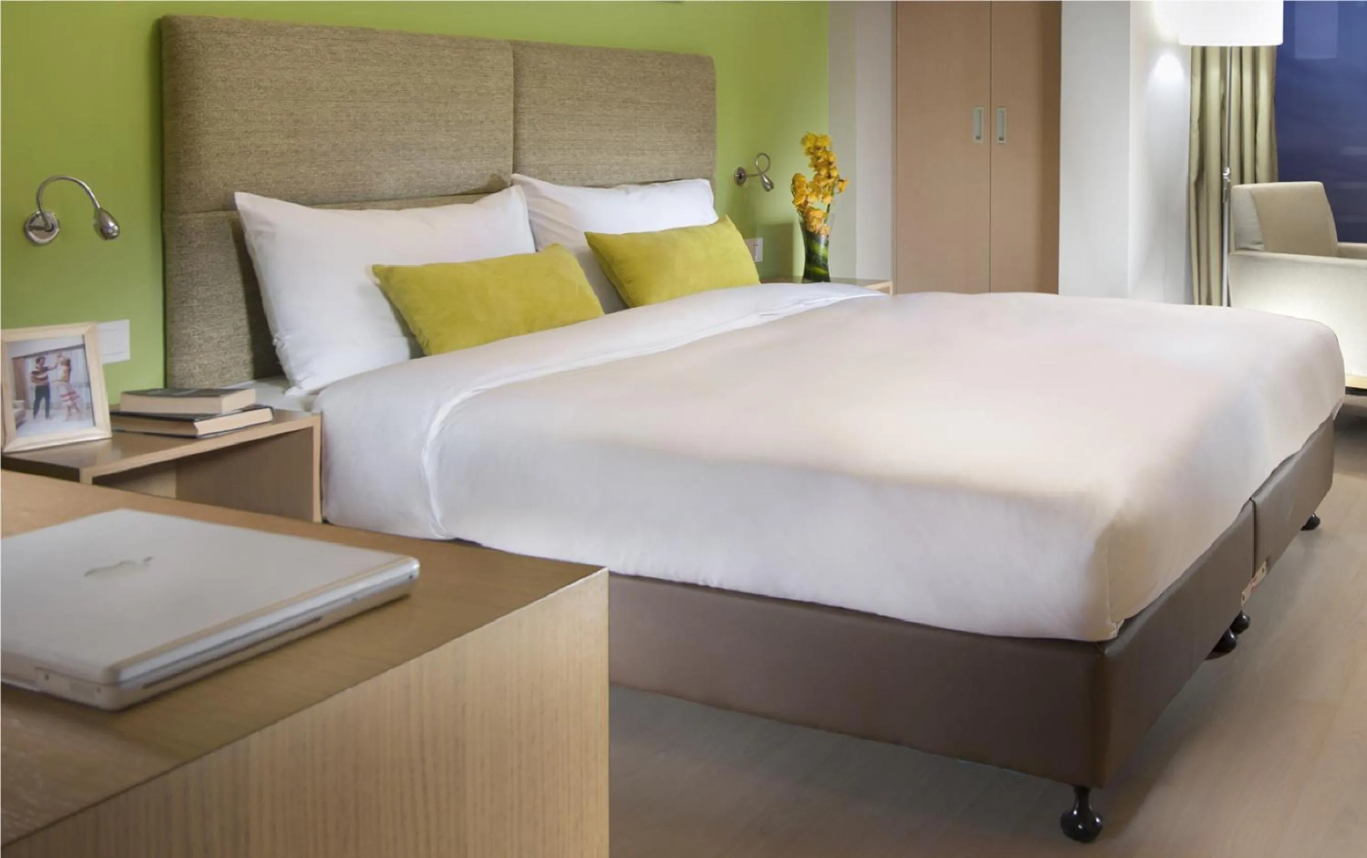 Bed in Citadines Zhuankou Wuhan