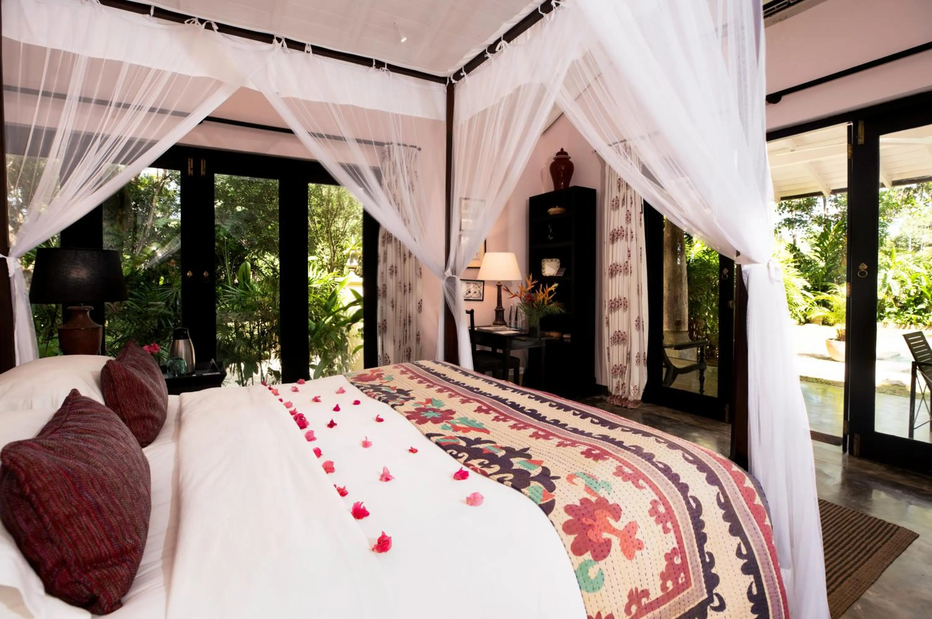 Bed in Kahanda Kanda