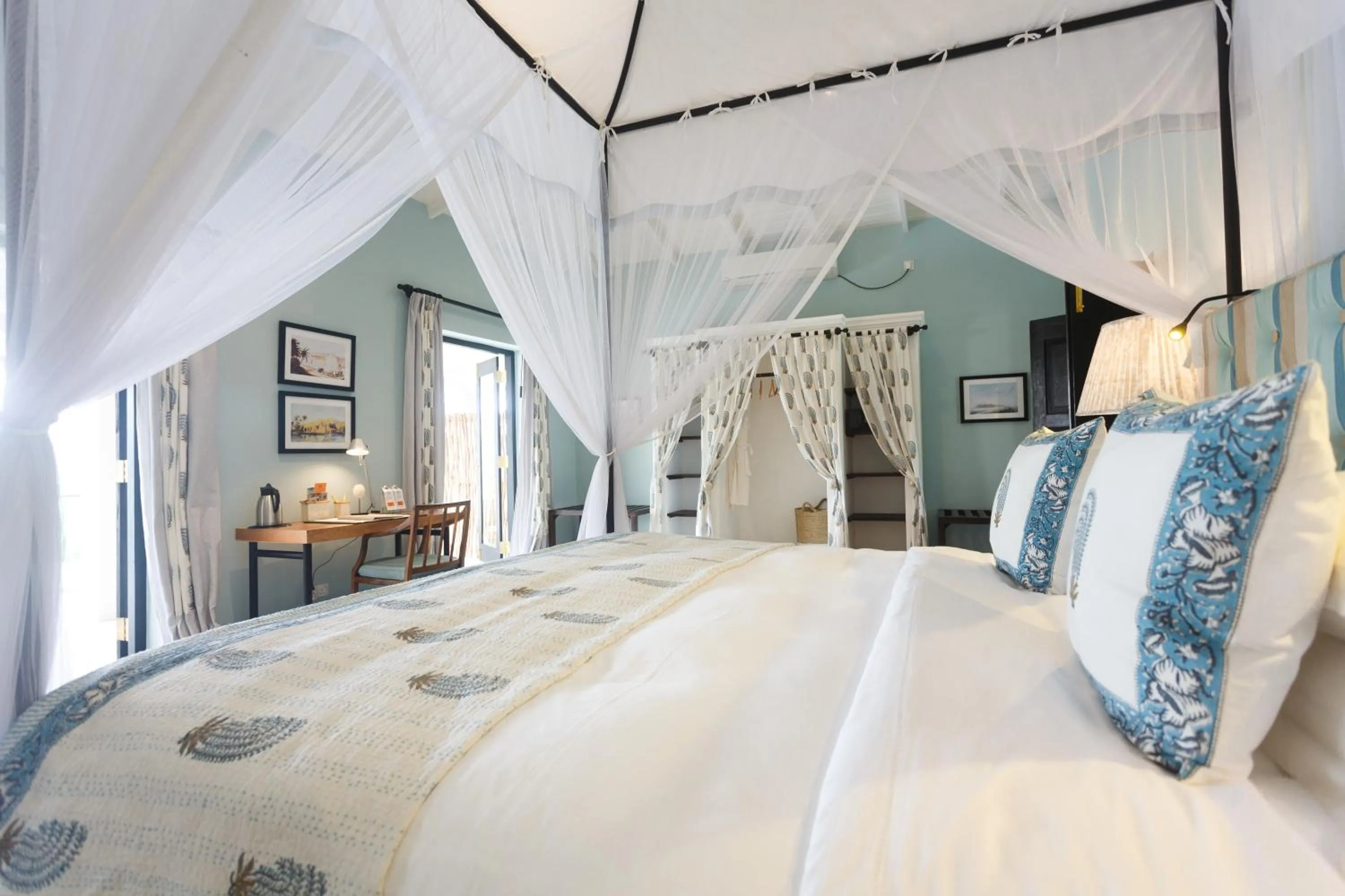 Bedroom, Bed in Kahanda Kanda